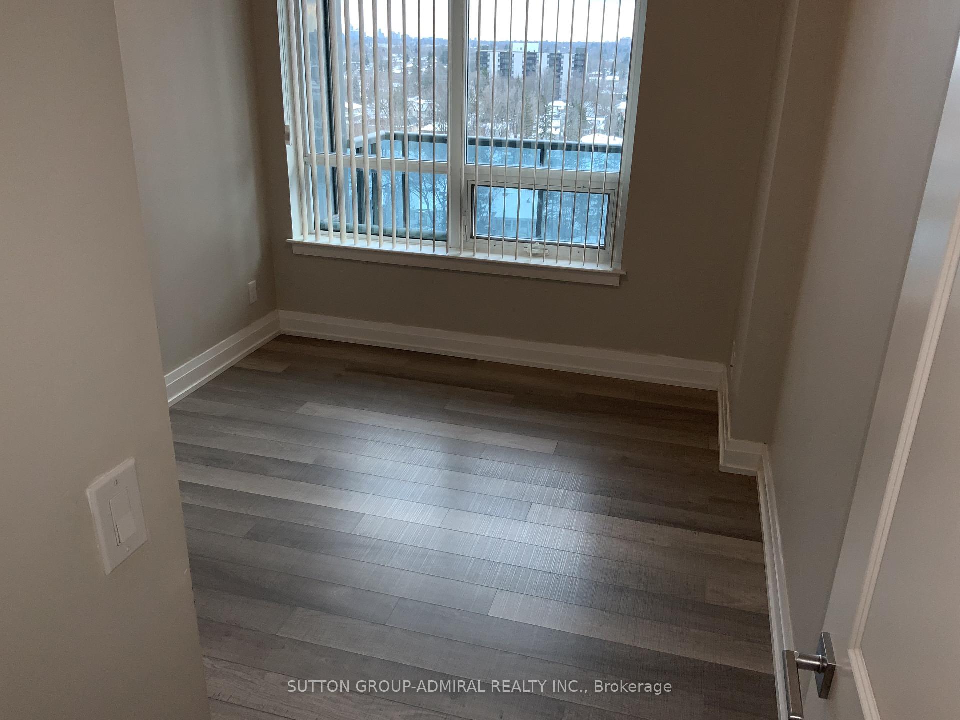 Photo 13 of Unit 1009, 7165 Yonge Street, Markham, Thornhill — HOMEH