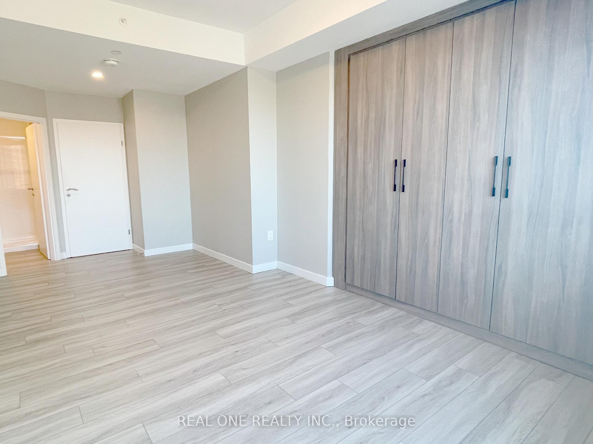 Photo 13 of Unit 1704, 20 George Street, Hamilton, Central — HOMEH