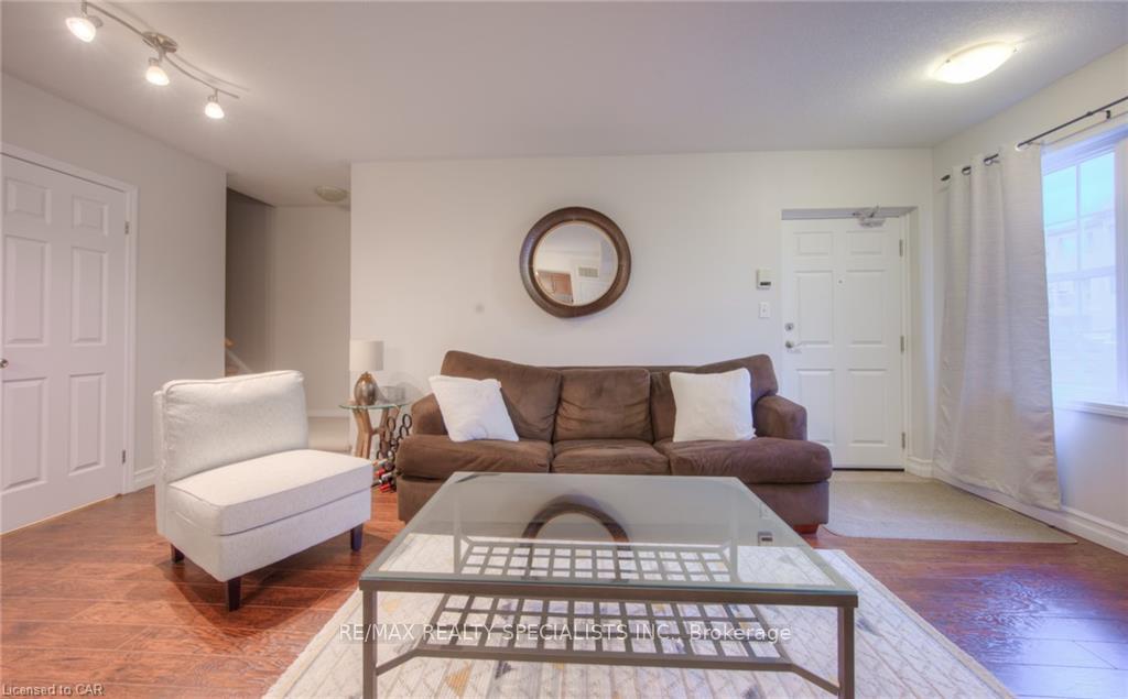 Photo 4 of Unit 8J, 1460 Highland Road W, Kitchener, Highland West — HOMEH