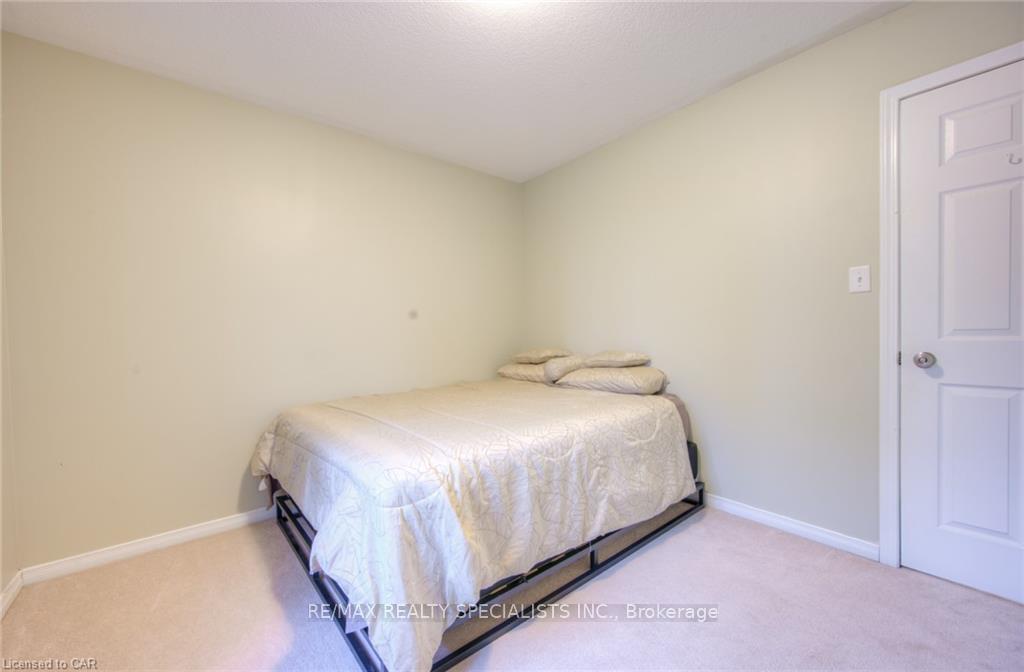 Photo 13 of Unit 8J, 1460 Highland Road W, Kitchener, Highland West — HOMEH