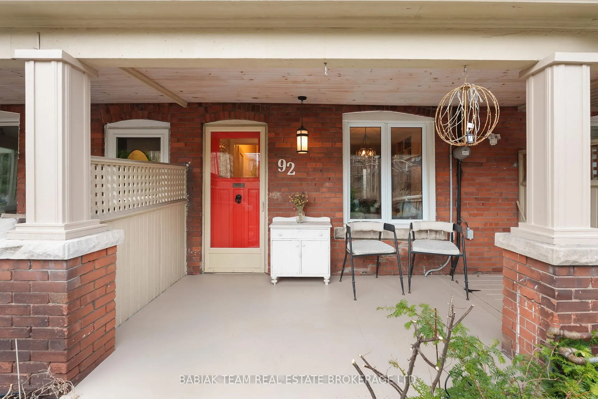 Photo 3 of 92 Indian Road Crescent, Toronto, High Park North — HOMEH