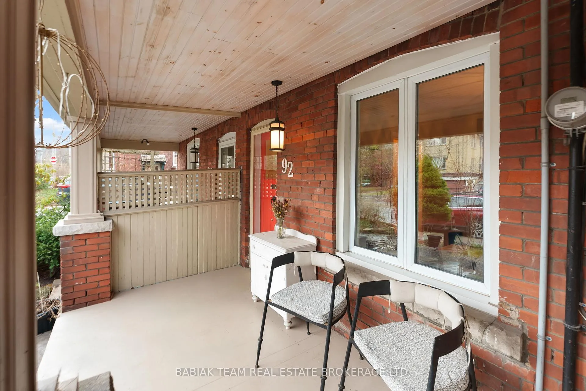 Photo 4 of 92 Indian Road Crescent, Toronto, High Park North — HOMEH