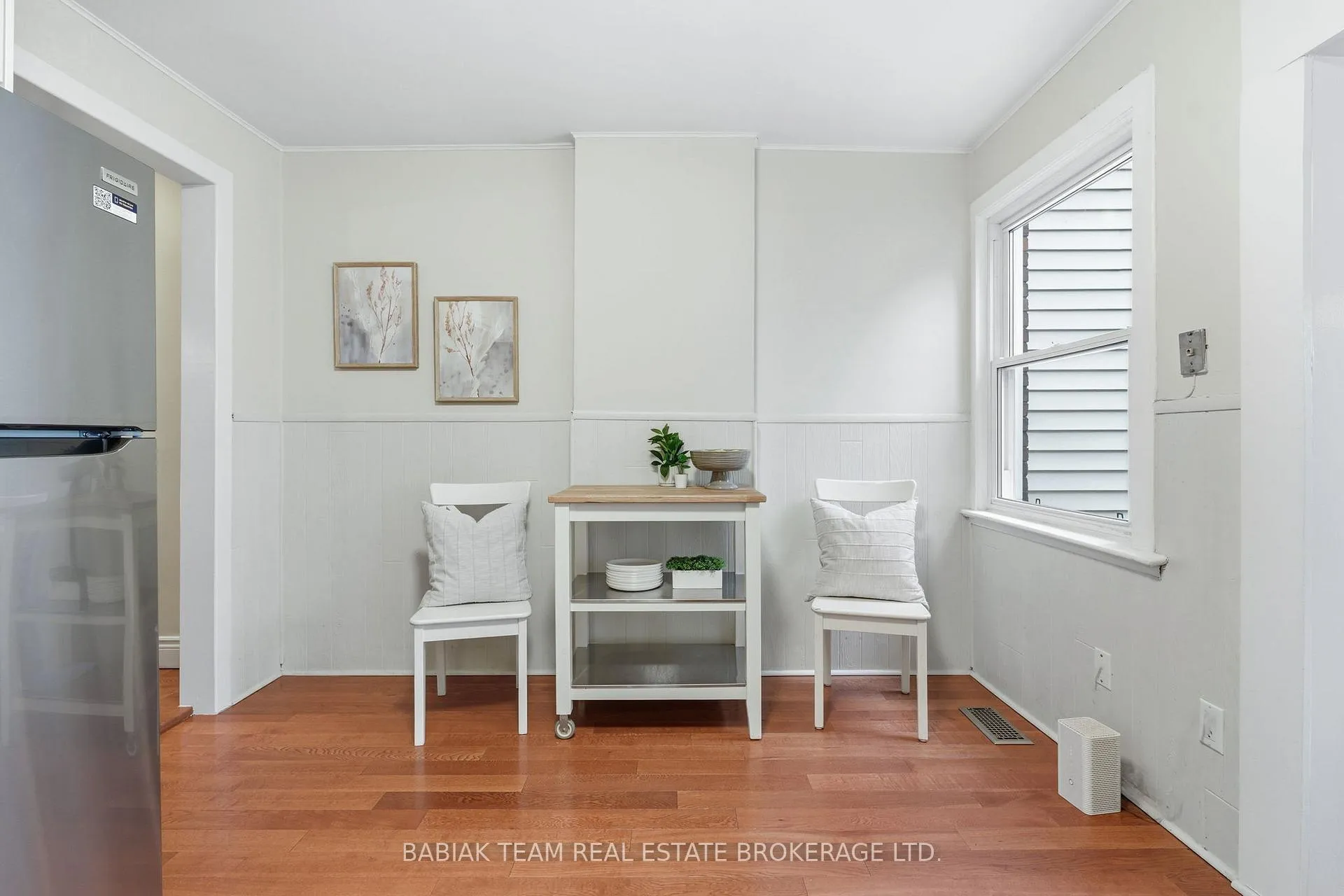 Photo 15 of 92 Indian Road Crescent, Toronto, High Park North — HOMEH