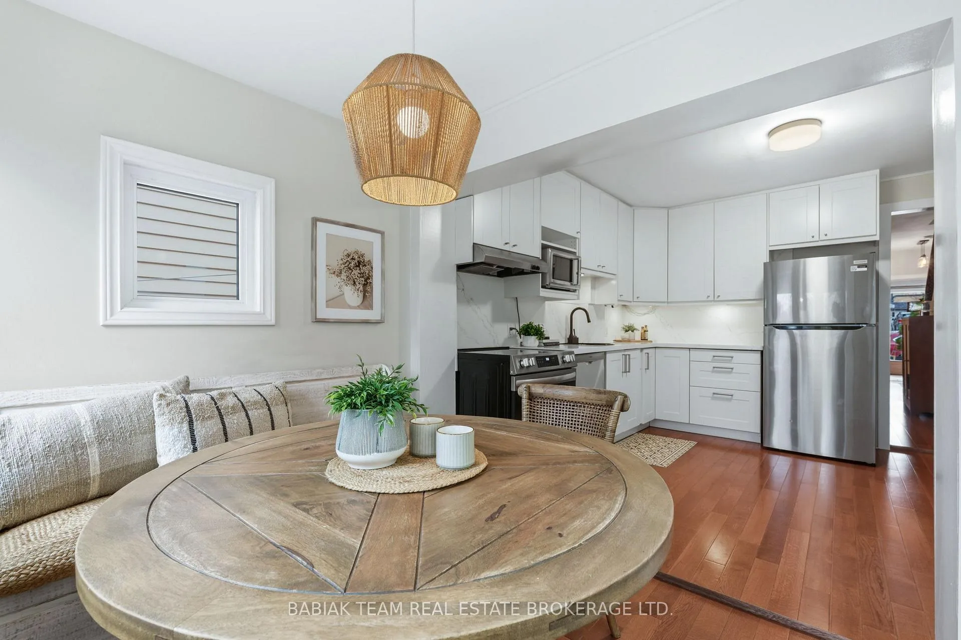 Photo 19 of 92 Indian Road Crescent, Toronto, High Park North — HOMEH