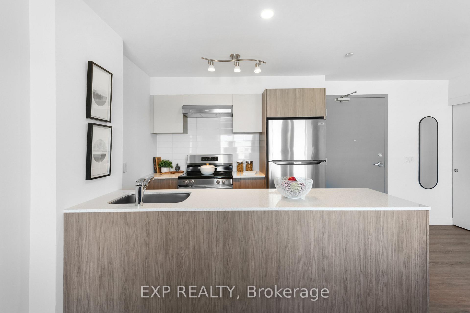Photo 1 of Unit 914, 100 Manett Crescent, Brampton, Brampton West — HOMEH