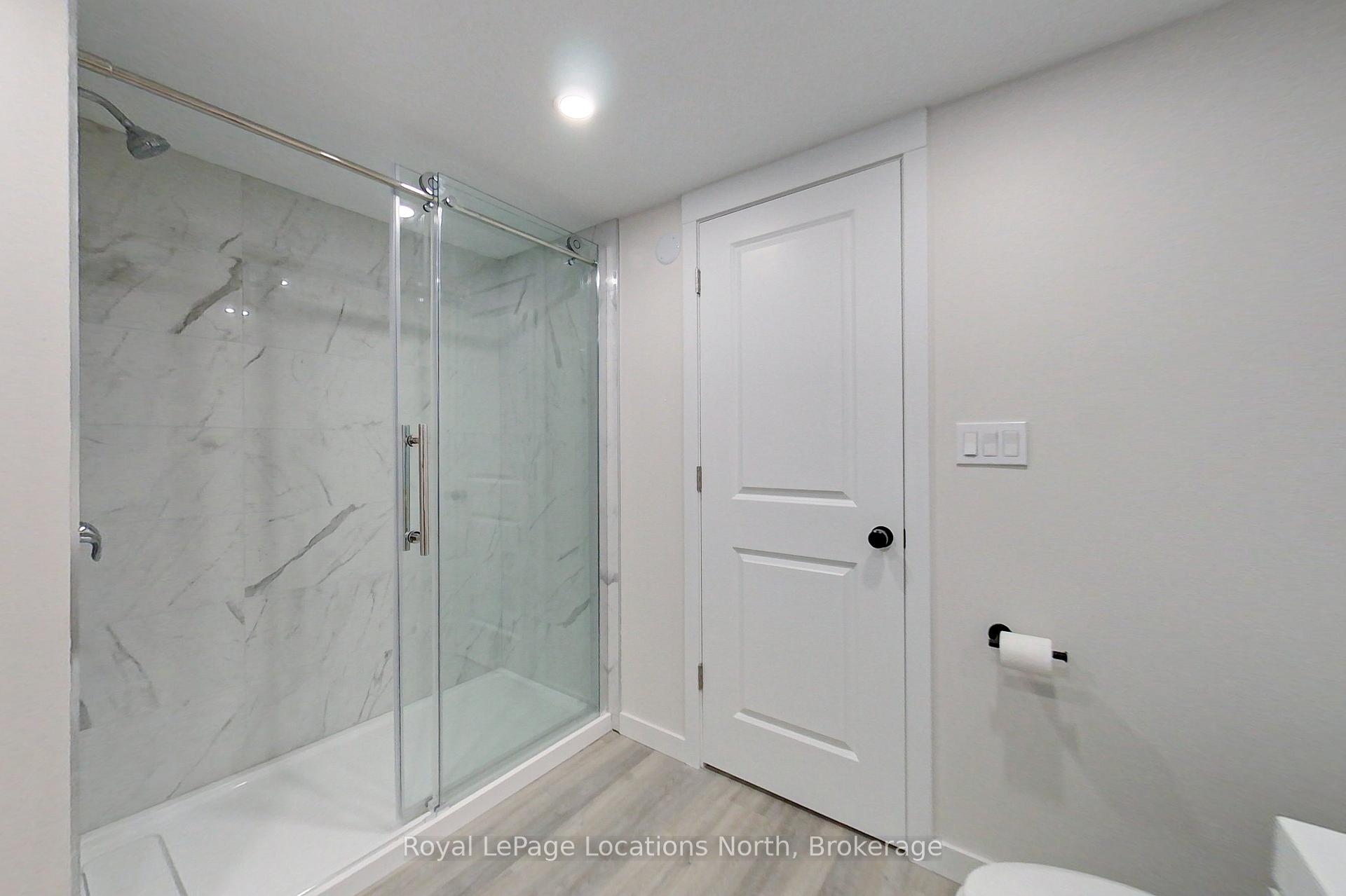 Photo 24 of 11 Watts Crescent, Collingwood — HOMEH