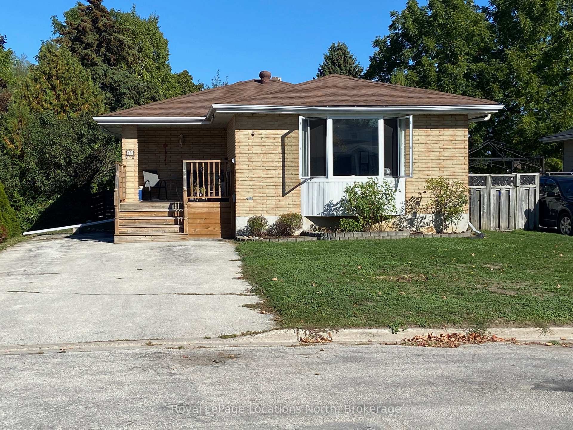 Photo 28 of 11 Watts Crescent, Collingwood — HOMEH