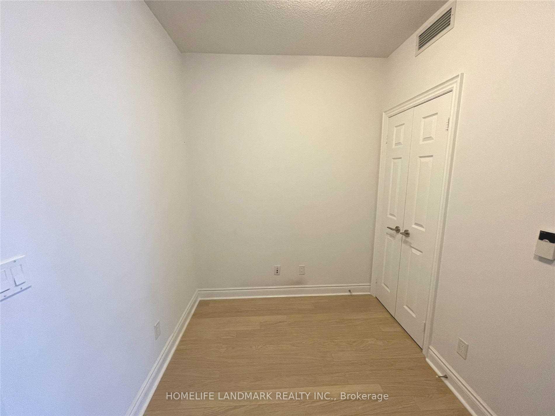 Photo 14 of Unit 952, 23 Cox Boulevard, Markham, Unionville — HOMEH
