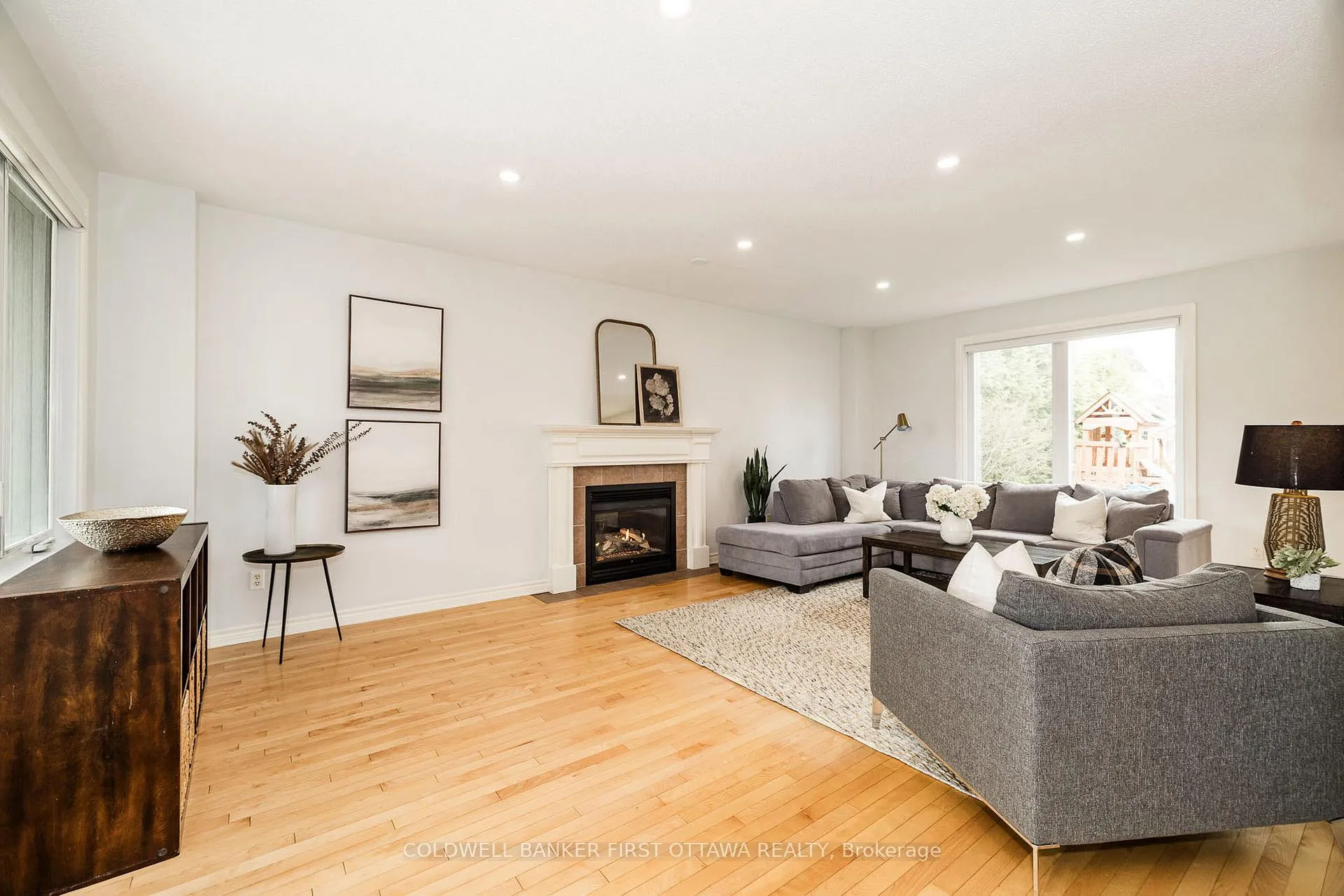 Photo 9 of 38 Hobin Street, Ottawa, Stittsville (Central) — HOMEH