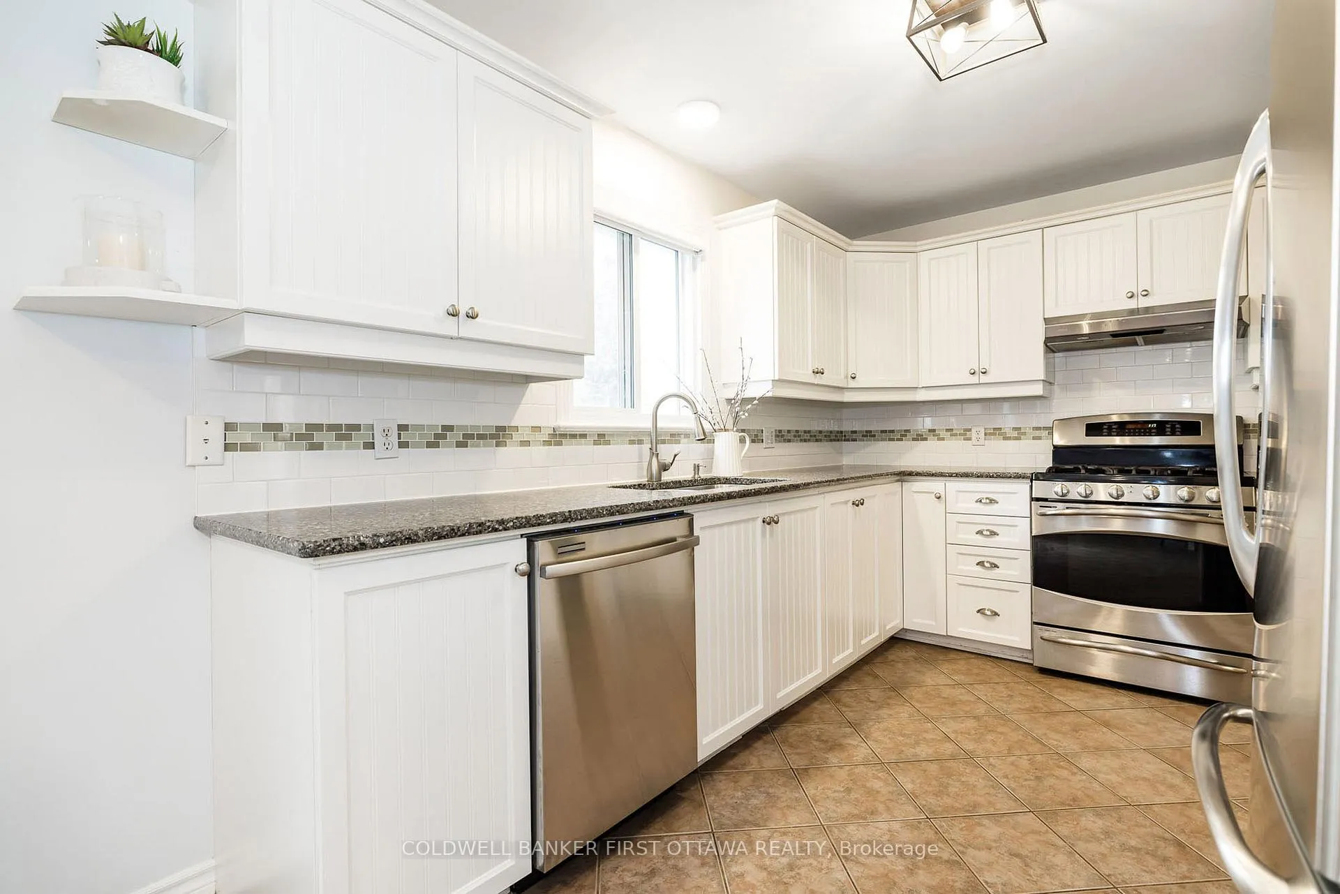 Photo 15 of 38 Hobin Street, Ottawa, Stittsville (Central) — HOMEH