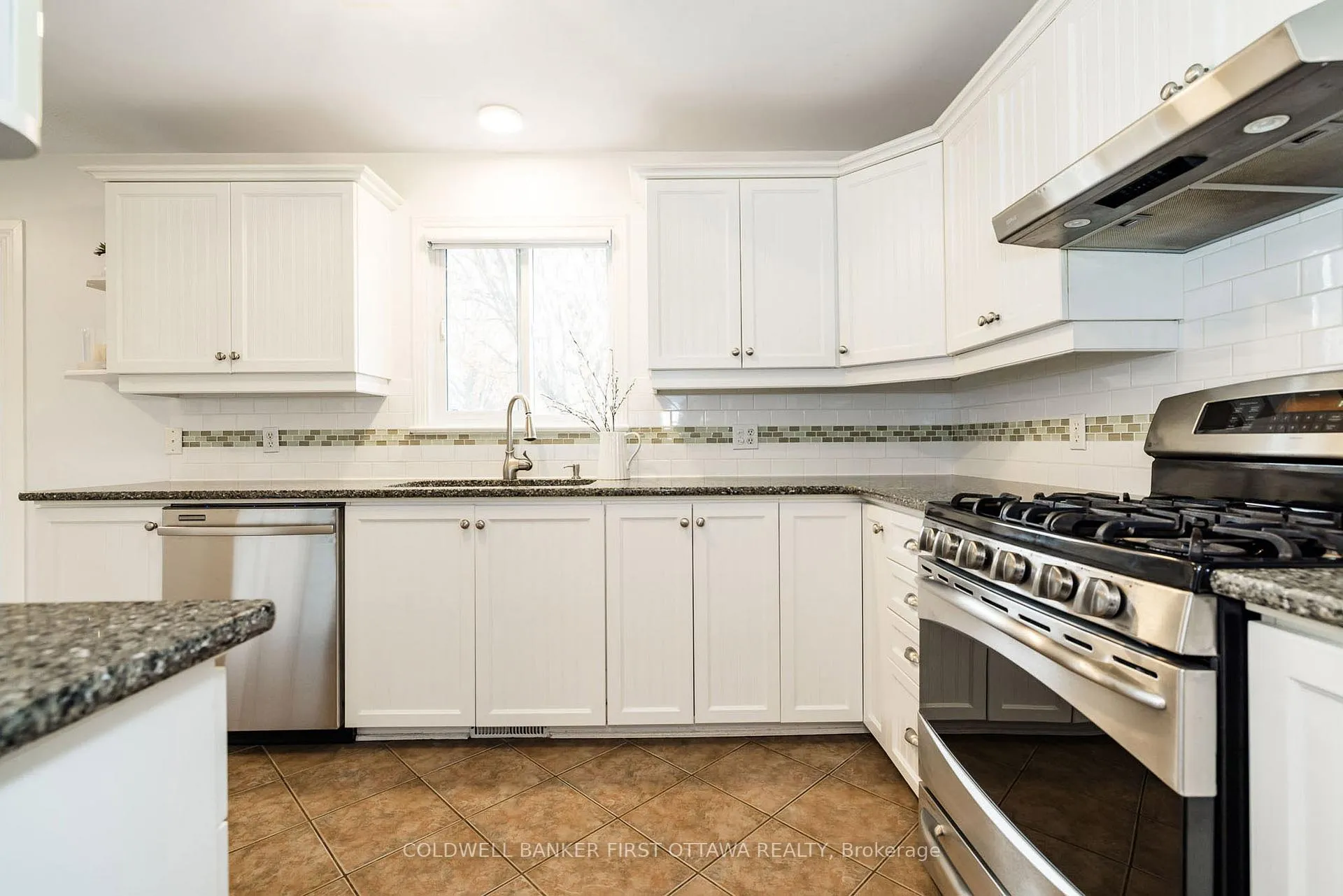 Photo 16 of 38 Hobin Street, Ottawa, Stittsville (Central) — HOMEH