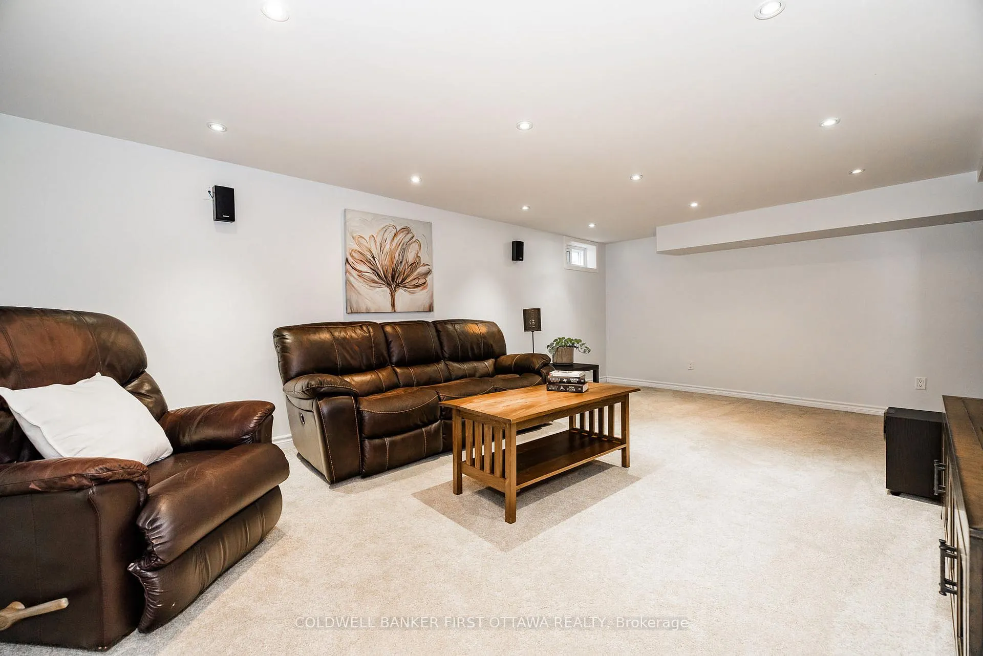 Photo 30 of 38 Hobin Street, Ottawa, Stittsville (Central) — HOMEH
