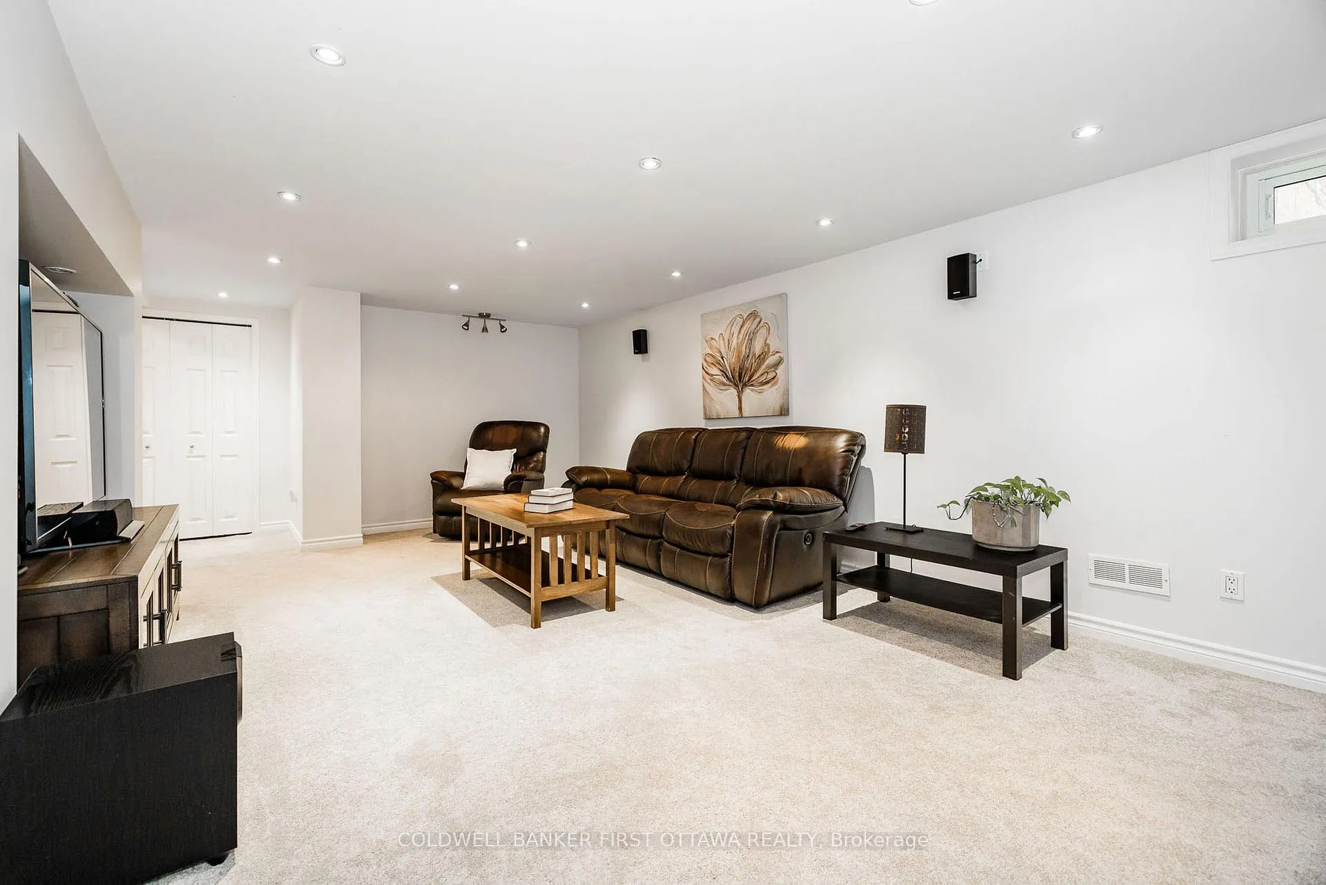 Photo 31 of 38 Hobin Street, Ottawa, Stittsville (Central) — HOMEH