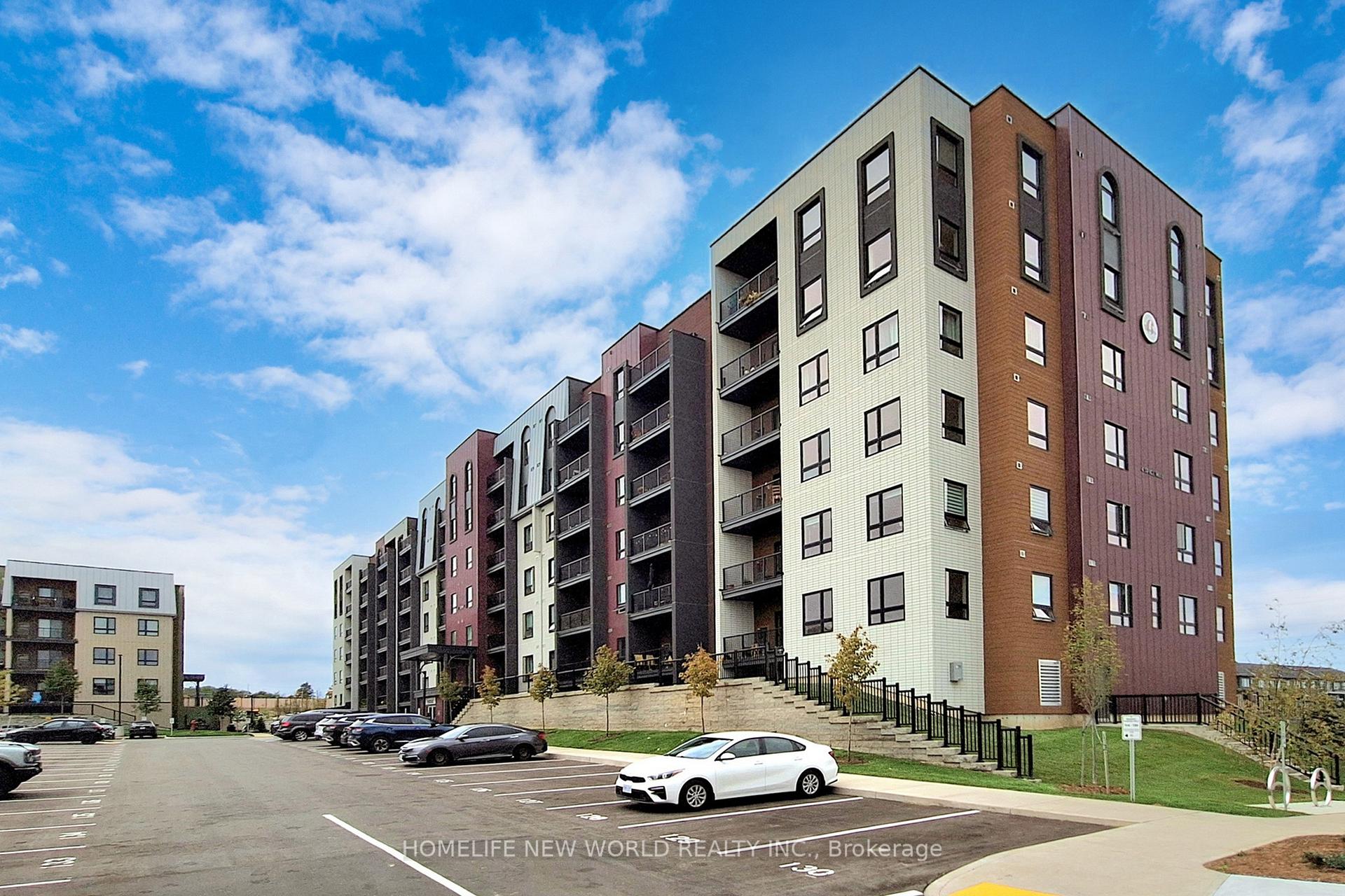 Photo 4 of Unit 512, 4 Spice Way, Barrie, Rural Barrie Southeast — HOMEH