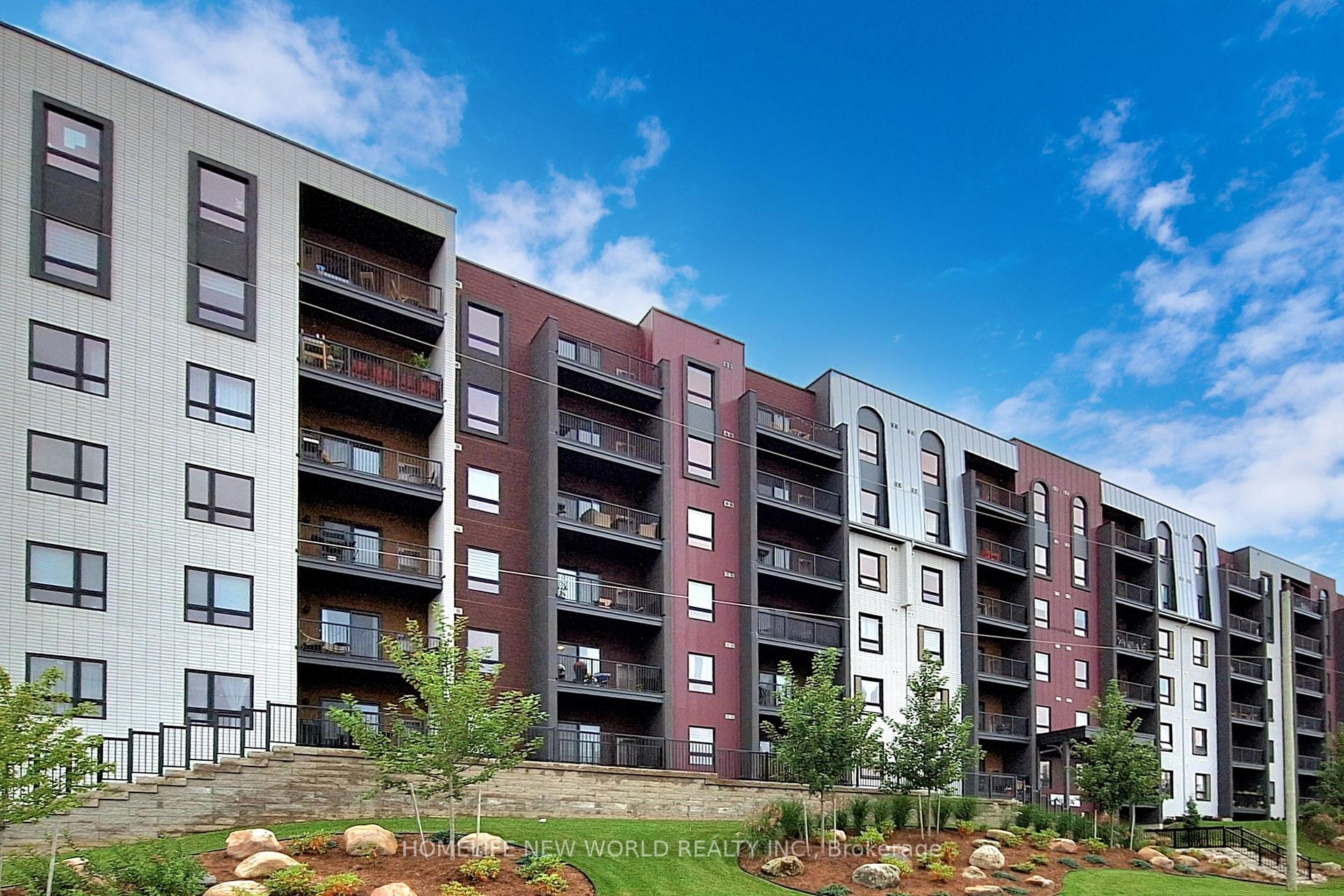 Photo 5 of Unit 512, 4 Spice Way, Barrie, Rural Barrie Southeast — HOMEH