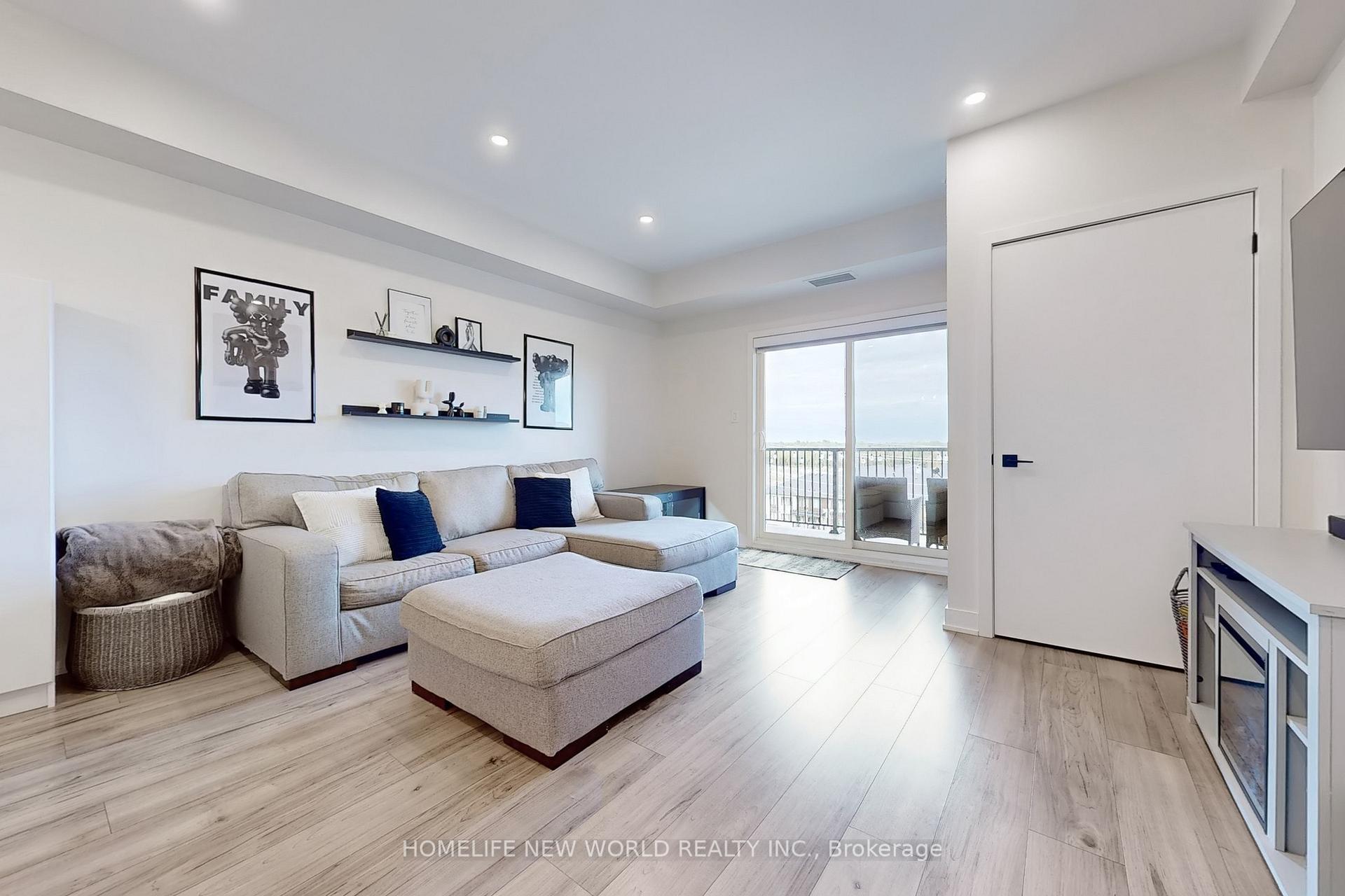 Photo 6 of Unit 512, 4 Spice Way, Barrie, Rural Barrie Southeast — HOMEH