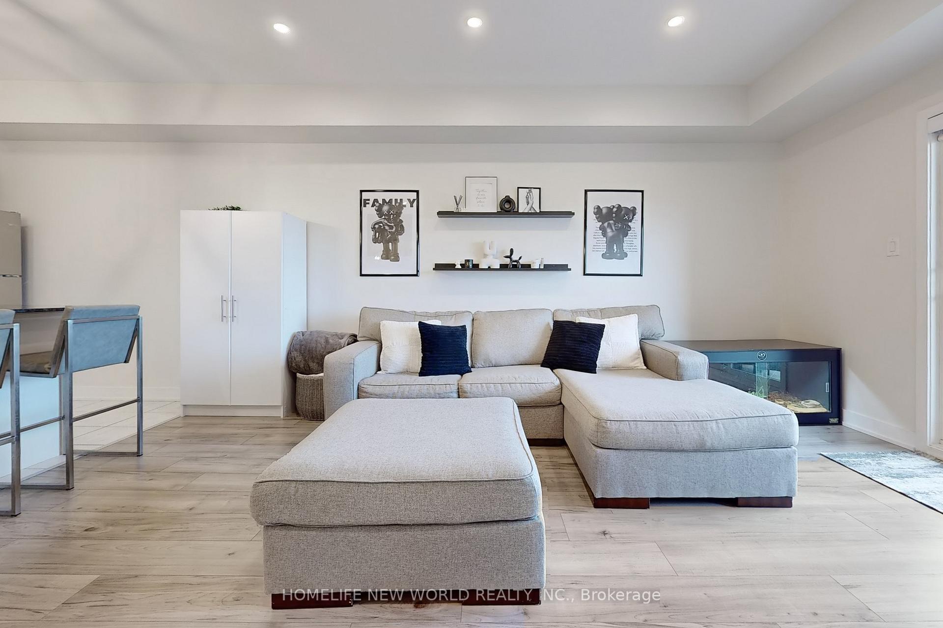 Photo 8 of Unit 512, 4 Spice Way, Barrie, Rural Barrie Southeast — HOMEH