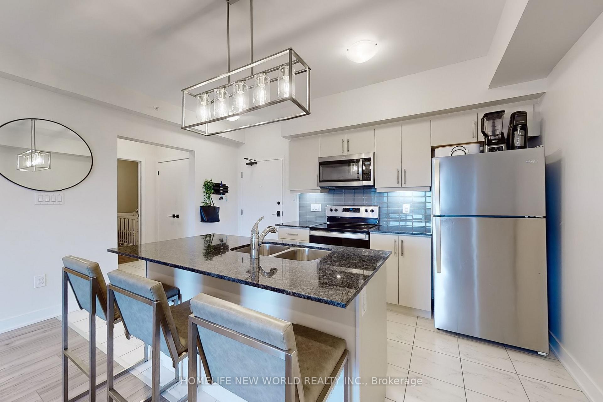Photo 13 of Unit 512, 4 Spice Way, Barrie, Rural Barrie Southeast — HOMEH