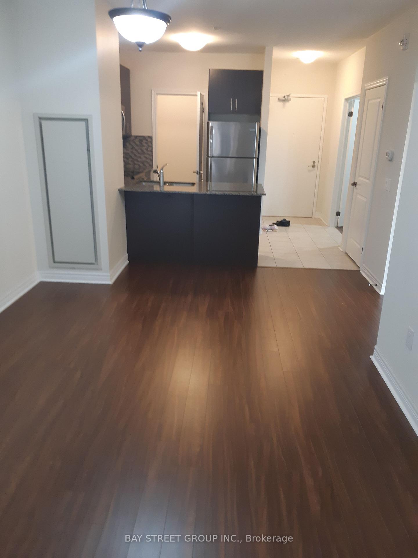 Photo 5 of Unit 305, 7325 Markham Road, Markham, Cedarwood — HOMEH