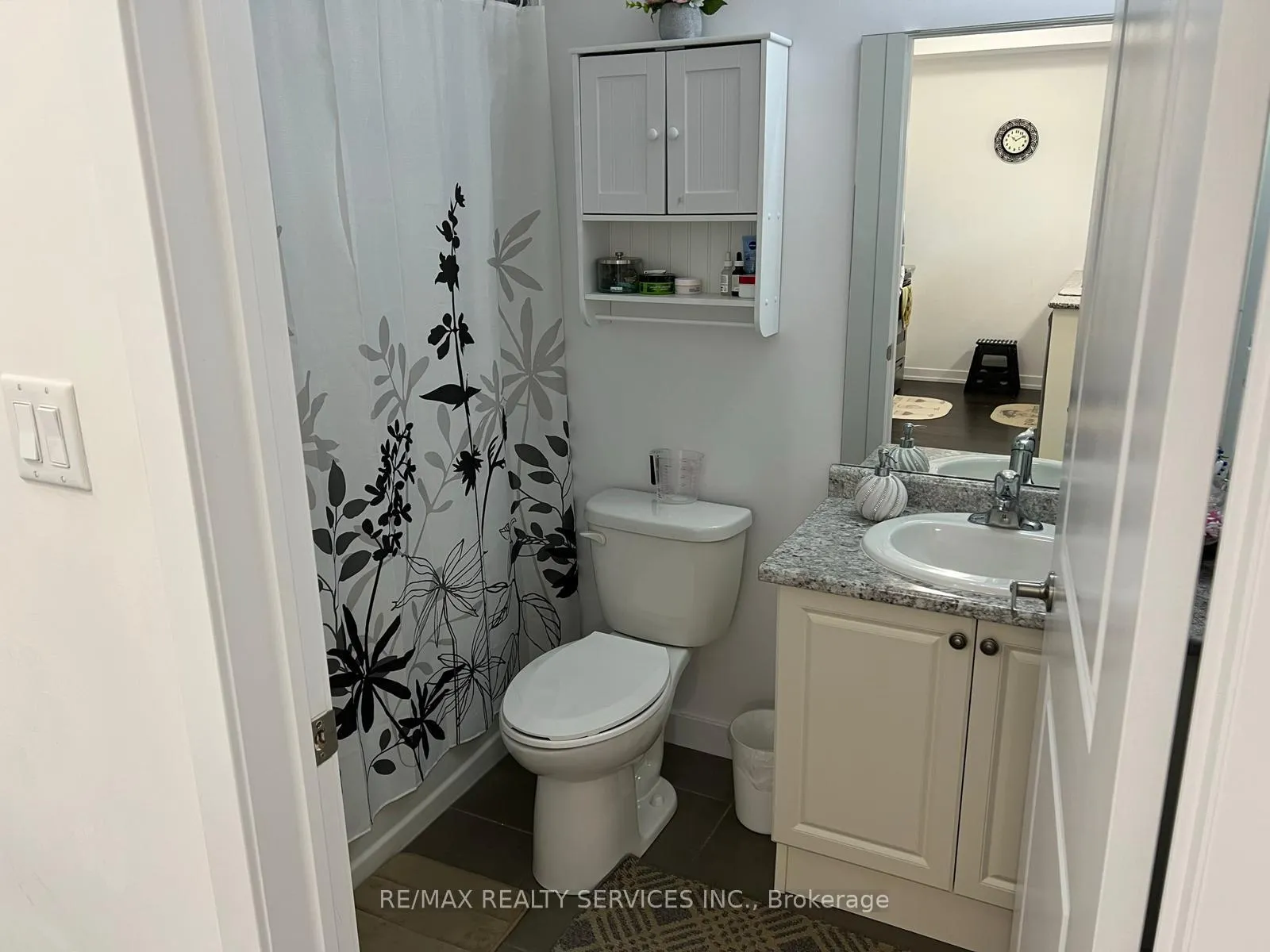 Photo 8 of Unit 236, 125 Shoreview Place, Hamilton, Lakeshore — HOMEH