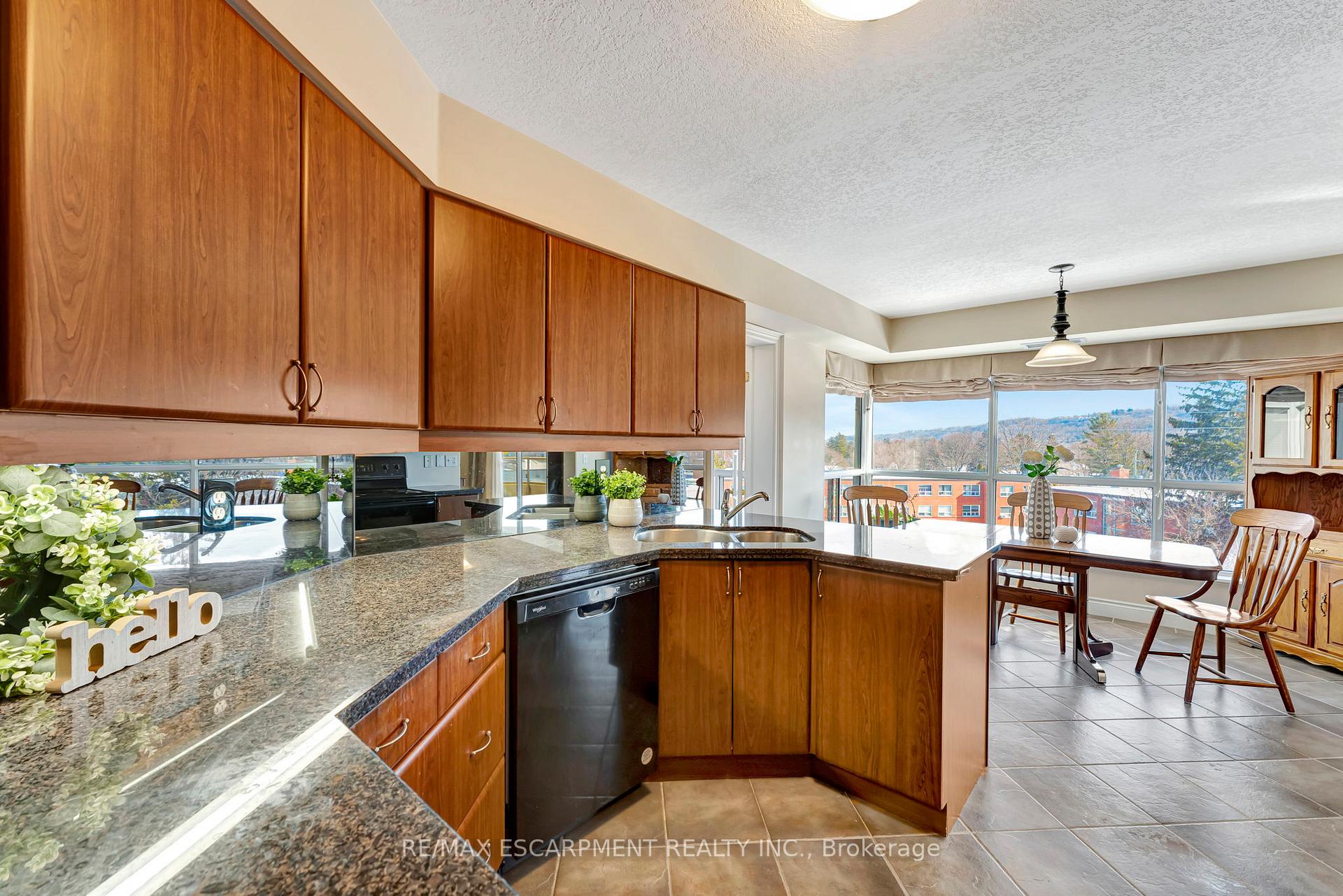 Photo 13 of Unit 506, 1770 Main Street W, Hamilton, Ainslie Wood — HOMEH