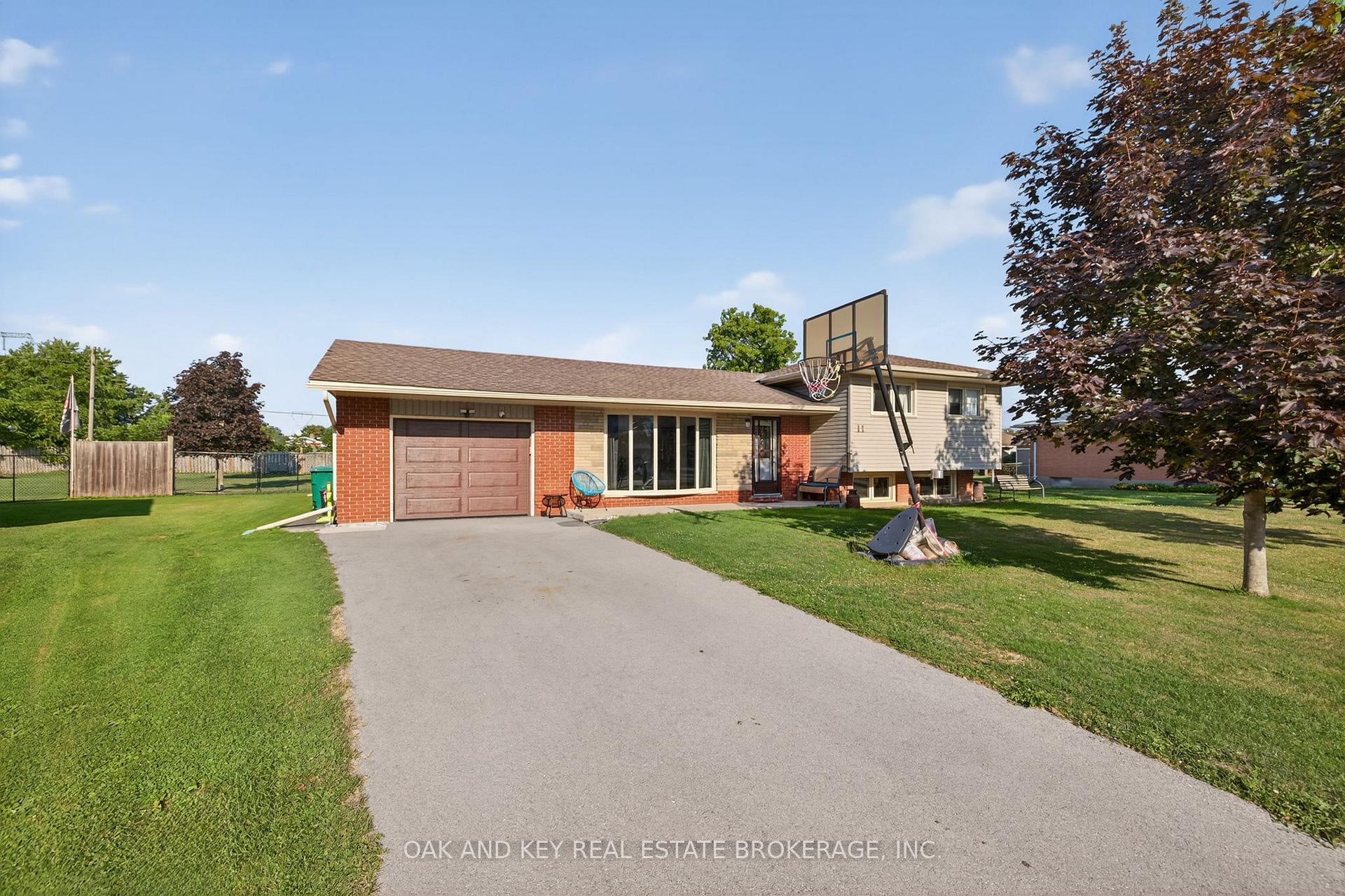 Photo 4 of 10103 Lynhurst Park Drive, Central Elgin, Lynhurst — HOMEH