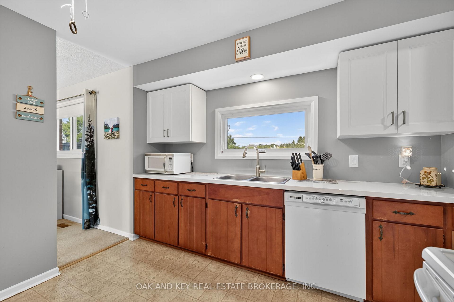 Photo 14 of 10103 Lynhurst Park Drive, Central Elgin, Lynhurst — HOMEH
