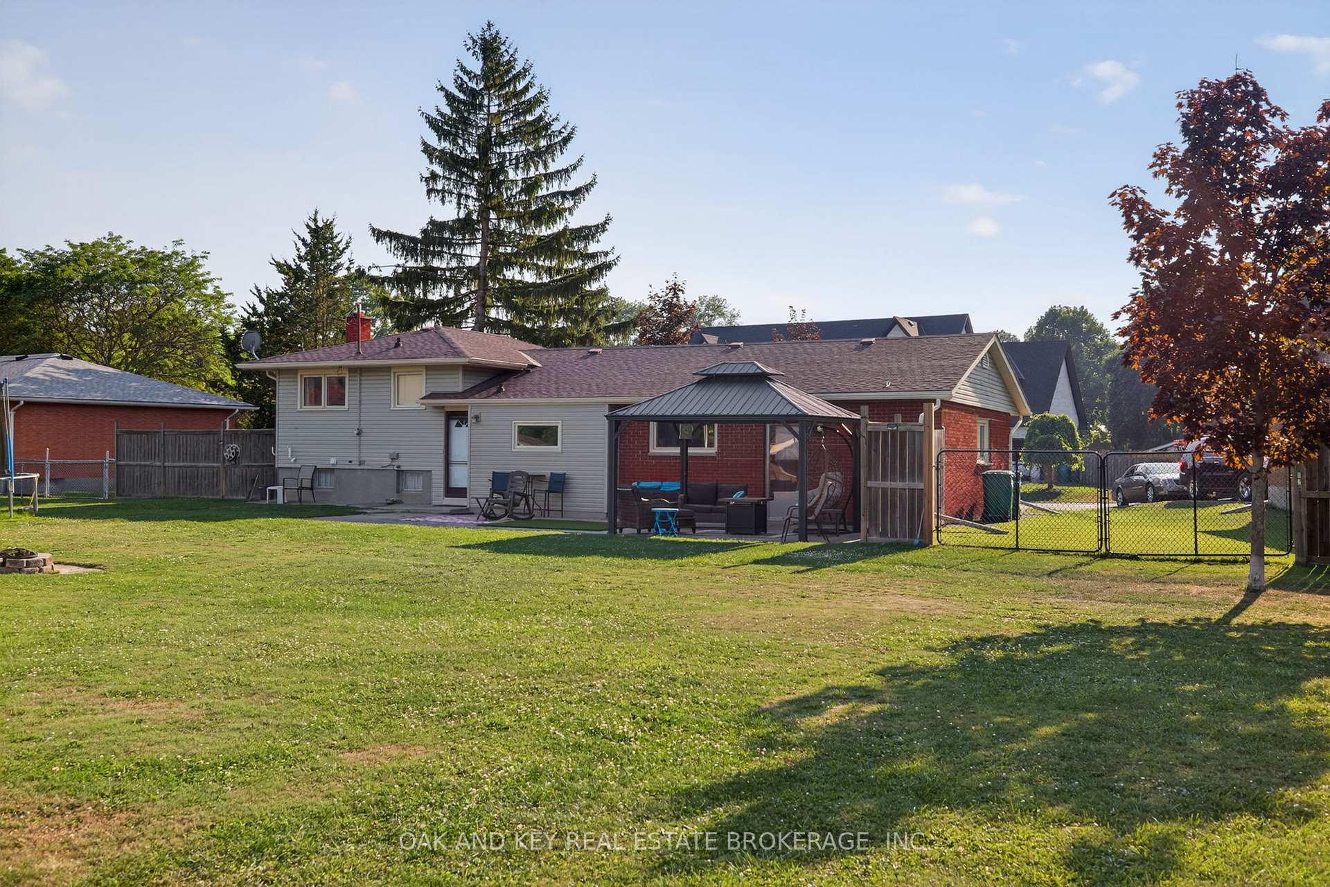 Photo 35 of 10103 Lynhurst Park Drive, Central Elgin, Lynhurst — HOMEH