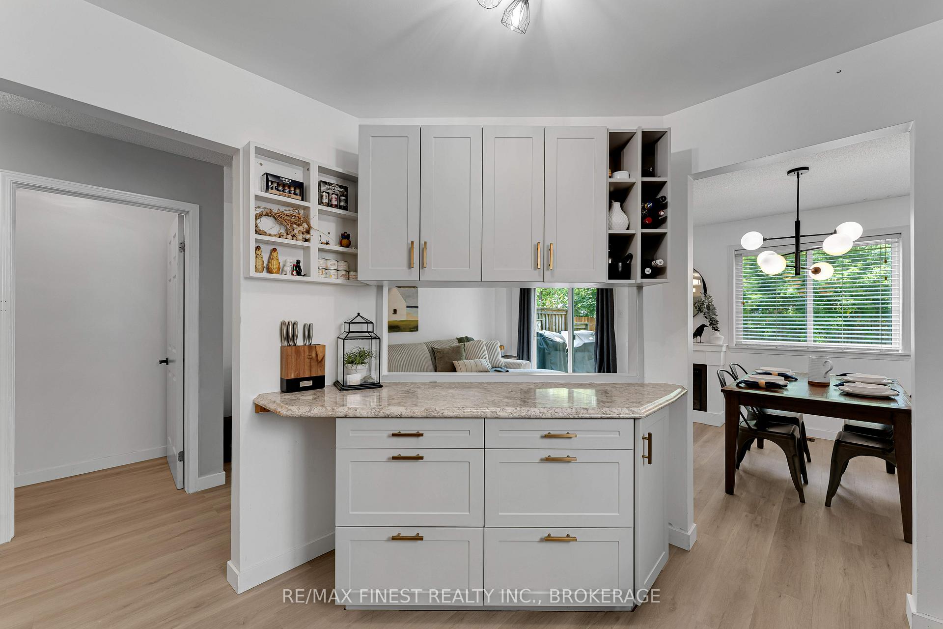 Photo 16 of 538 Garden Street, Gananoque — HOMEH