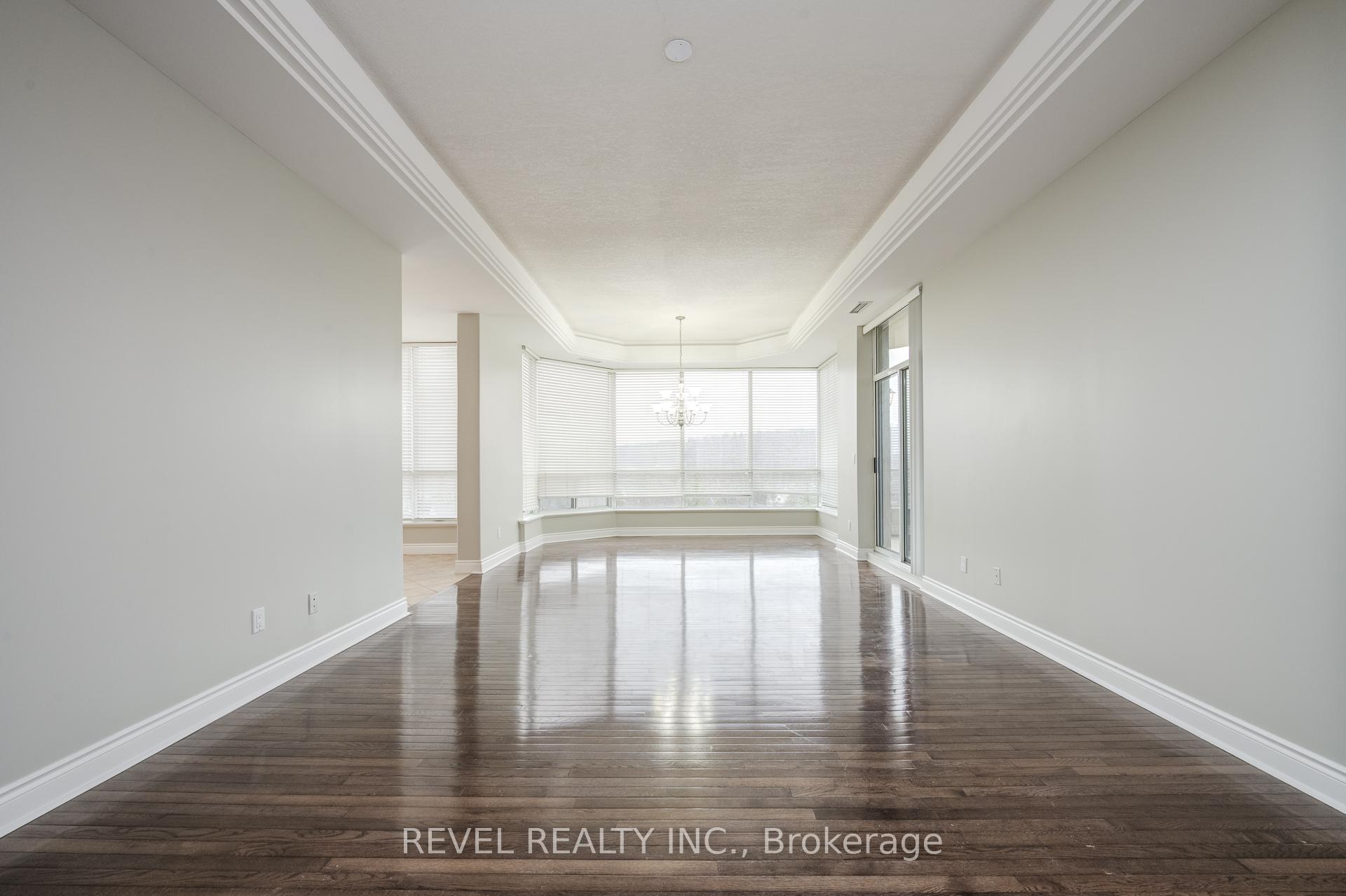 Photo 11 of Unit Ph5, 1770 Main Street W, Hamilton, Ainslie Wood — HOMEH