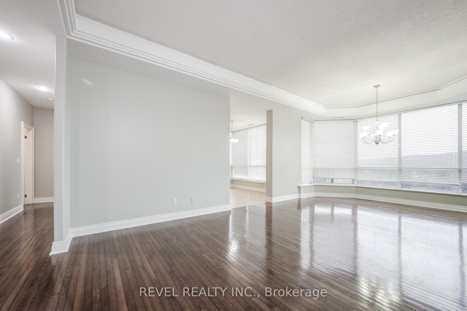 Photo 13 of Unit Ph5, 1770 Main Street W, Hamilton, Ainslie Wood — HOMEH