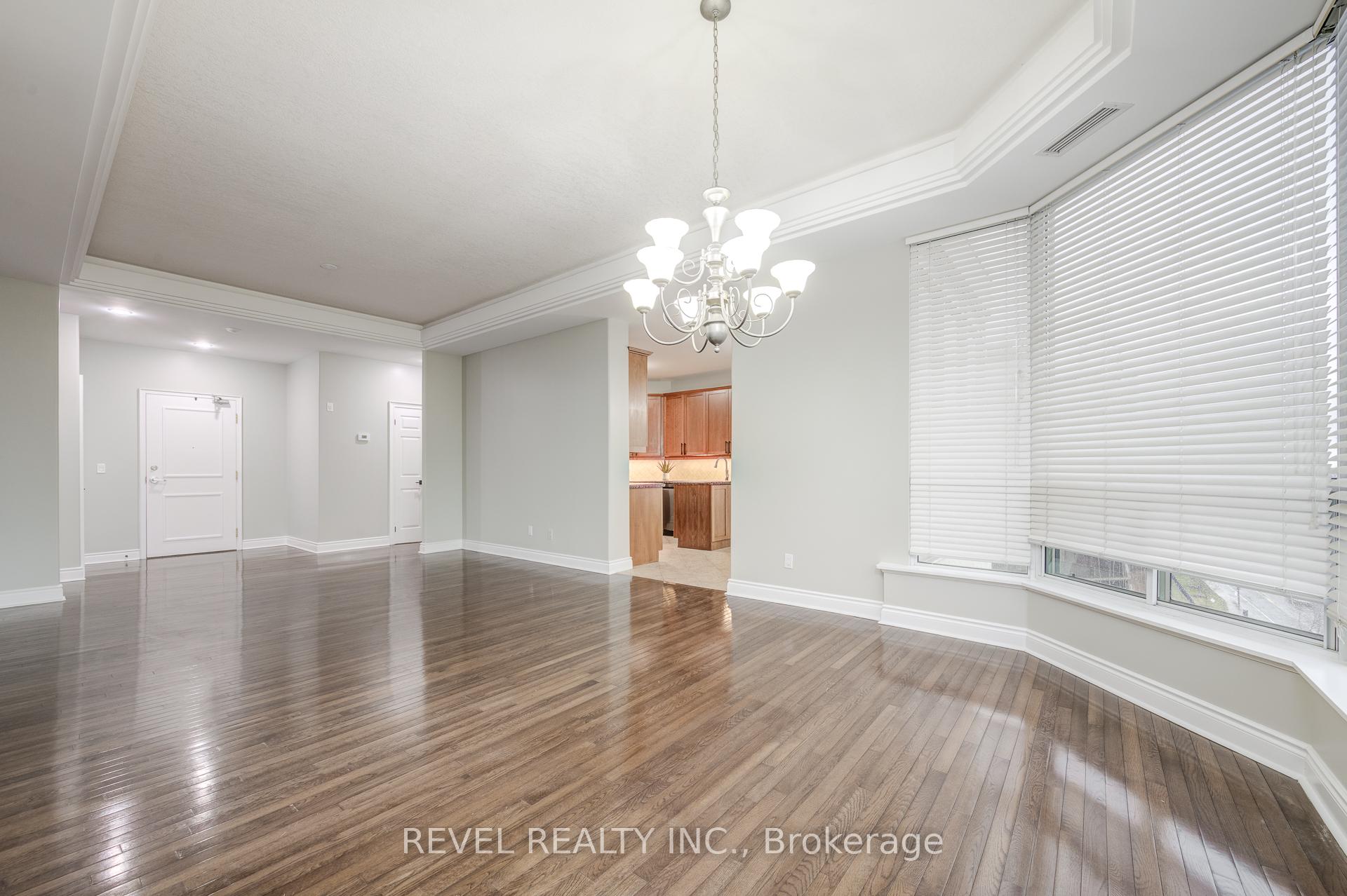 Photo 17 of Unit Ph5, 1770 Main Street W, Hamilton, Ainslie Wood — HOMEH