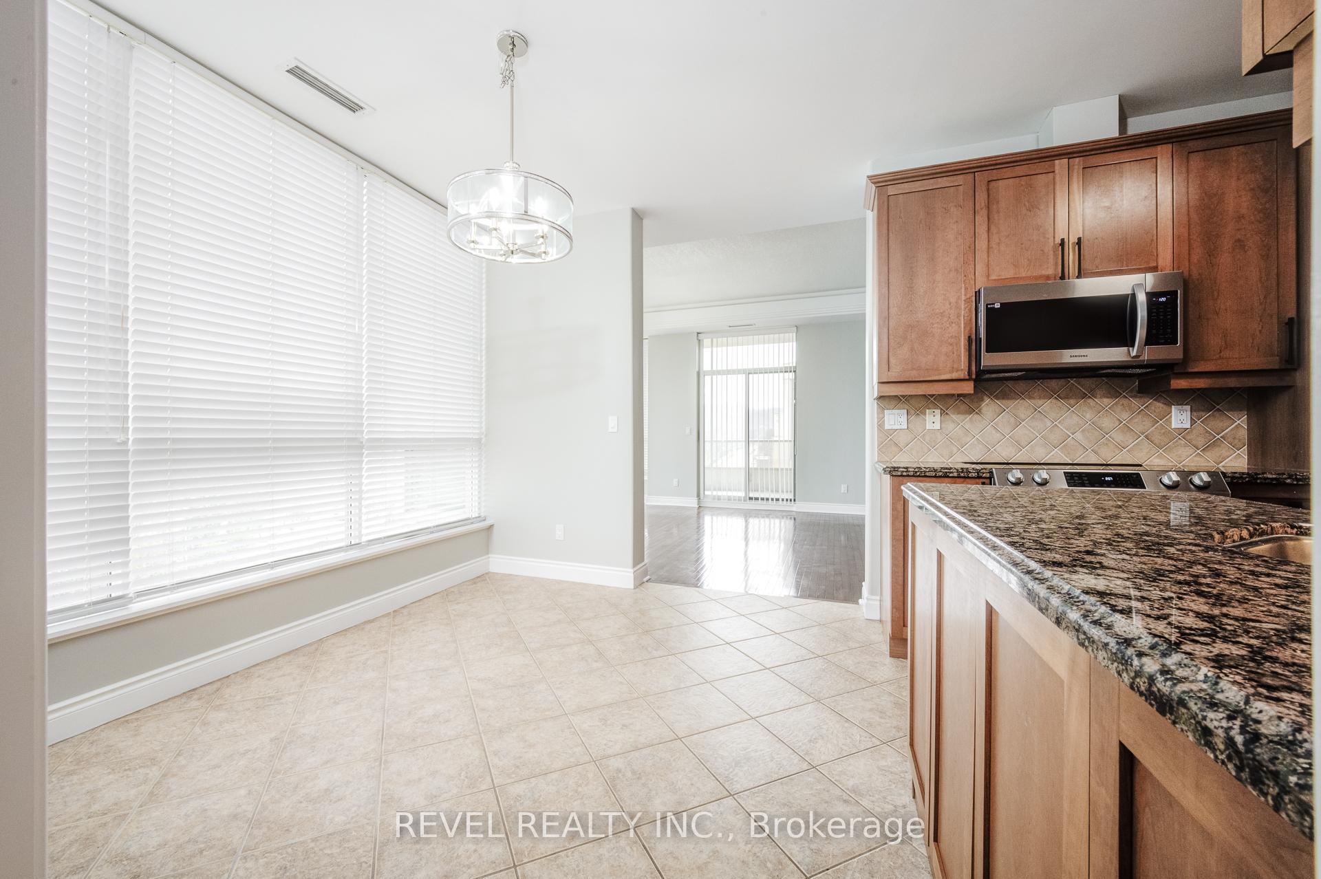Photo 28 of Unit Ph5, 1770 Main Street W, Hamilton, Ainslie Wood — HOMEH