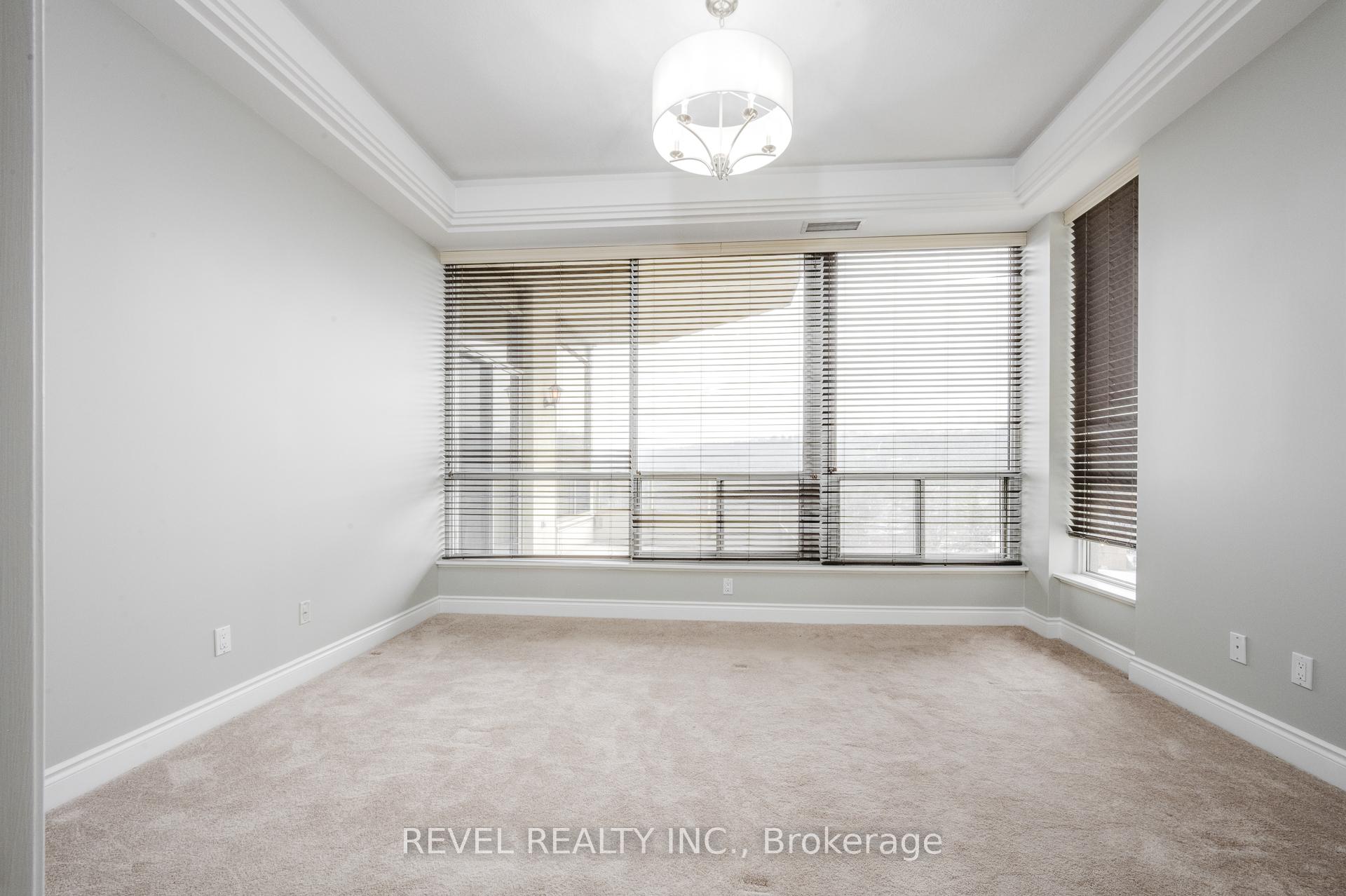 Photo 32 of Unit Ph5, 1770 Main Street W, Hamilton, Ainslie Wood — HOMEH
