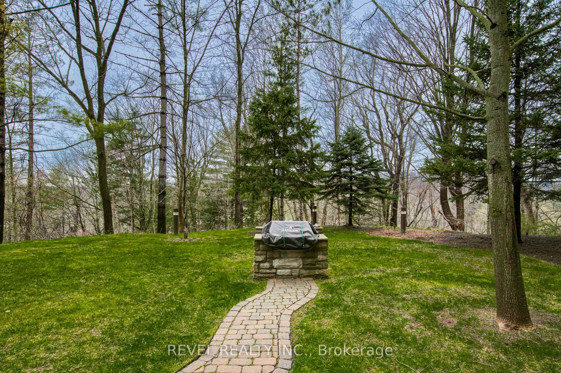 Photo 37 of Unit Ph5, 1770 Main Street W, Hamilton, Ainslie Wood — HOMEH