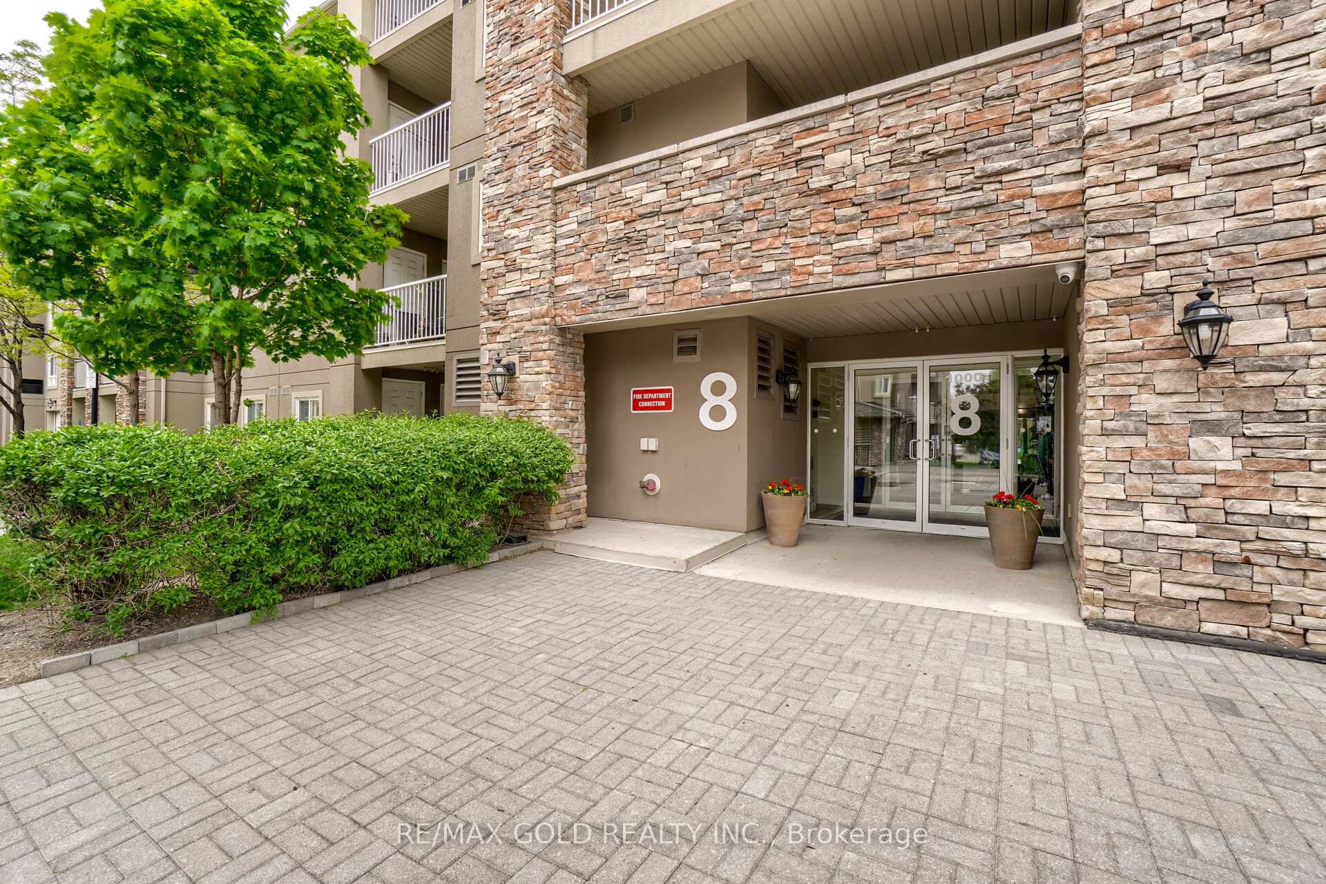 Photo 2 of Unit 1217, 8 Dayspring Circle, Brampton, Goreway Drive Corridor — HOMEH