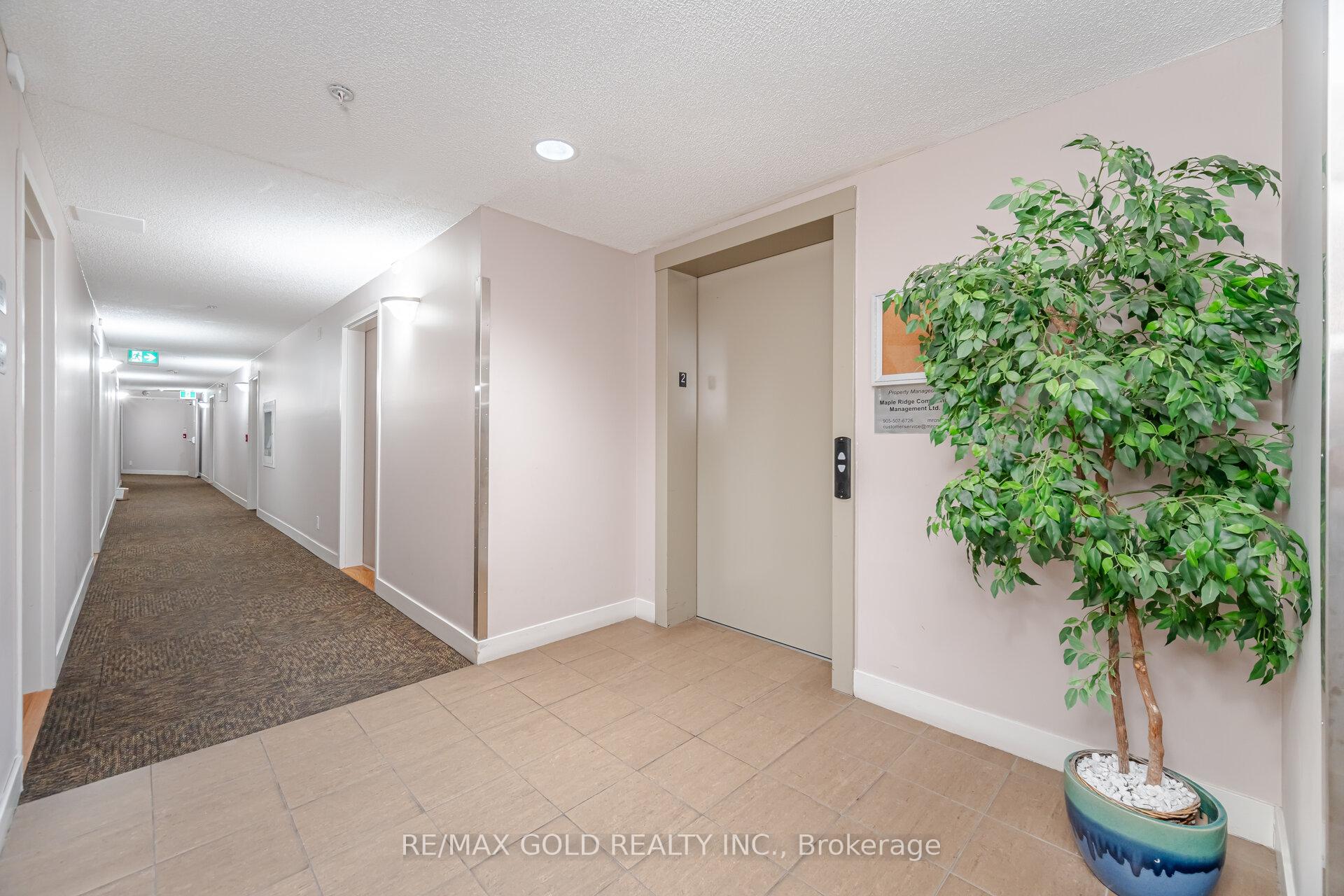 Photo 6 of Unit 1217, 8 Dayspring Circle, Brampton, Goreway Drive Corridor — HOMEH