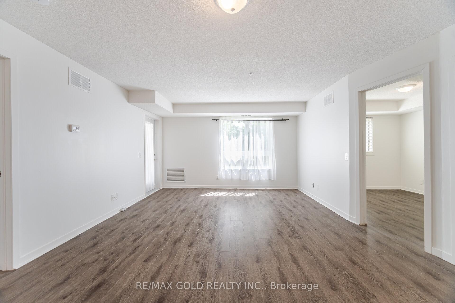 Photo 14 of Unit 1217, 8 Dayspring Circle, Brampton, Goreway Drive Corridor — HOMEH