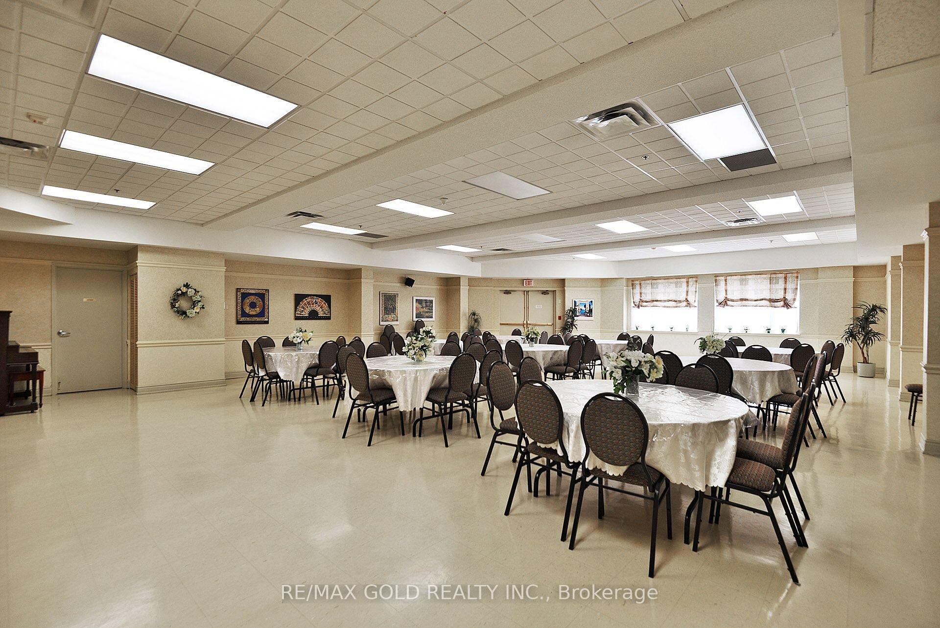 Photo 40 of Unit 1217, 8 Dayspring Circle, Brampton, Goreway Drive Corridor — HOMEH