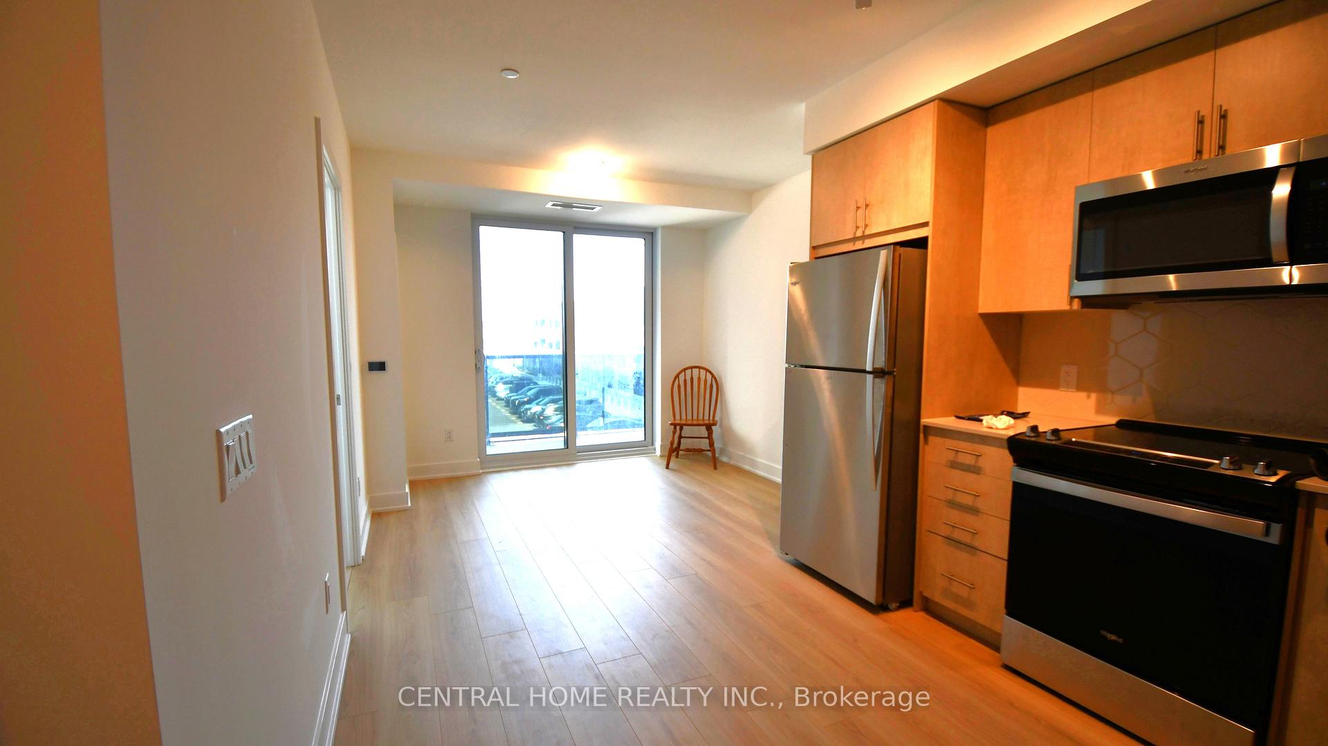 Photo 3 of Unit 231, 2545 Simcoe Street N, Oshawa, Windfields — HOMEH