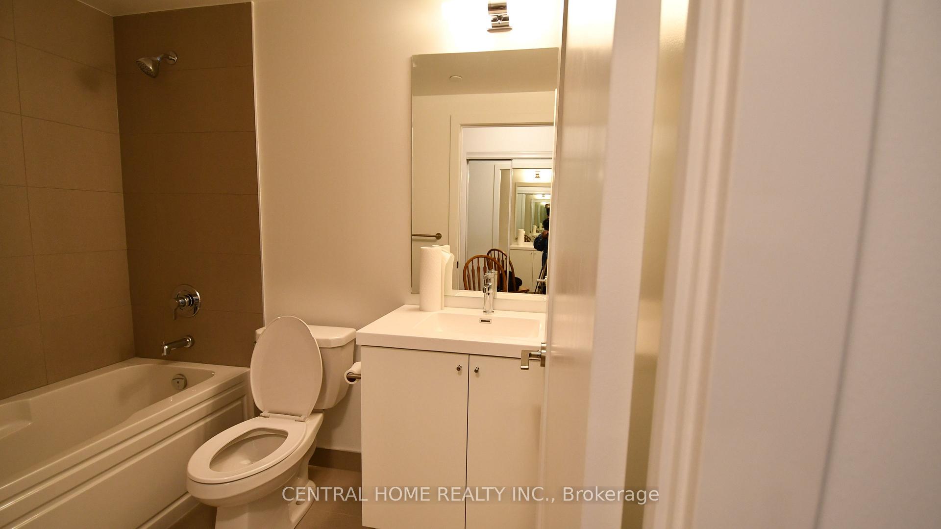 Photo 10 of Unit 231, 2545 Simcoe Street N, Oshawa, Windfields — HOMEH