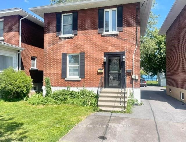 Photo 1 of 411 Marlborough Street N, Cornwall — HOMEH