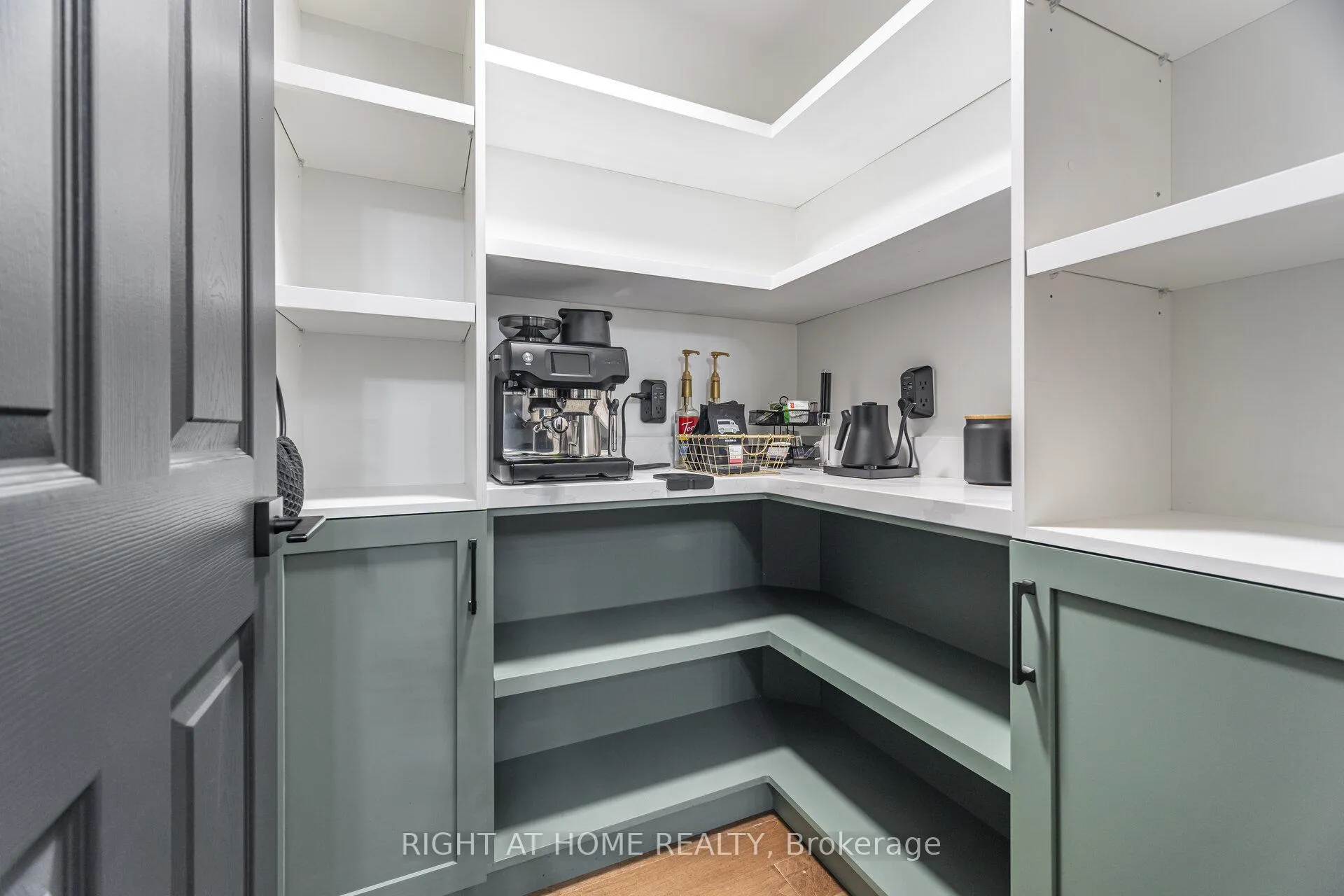 Photo 5 of 2-38 Petra Way, Whitby, Pringle Creek — HOMEH