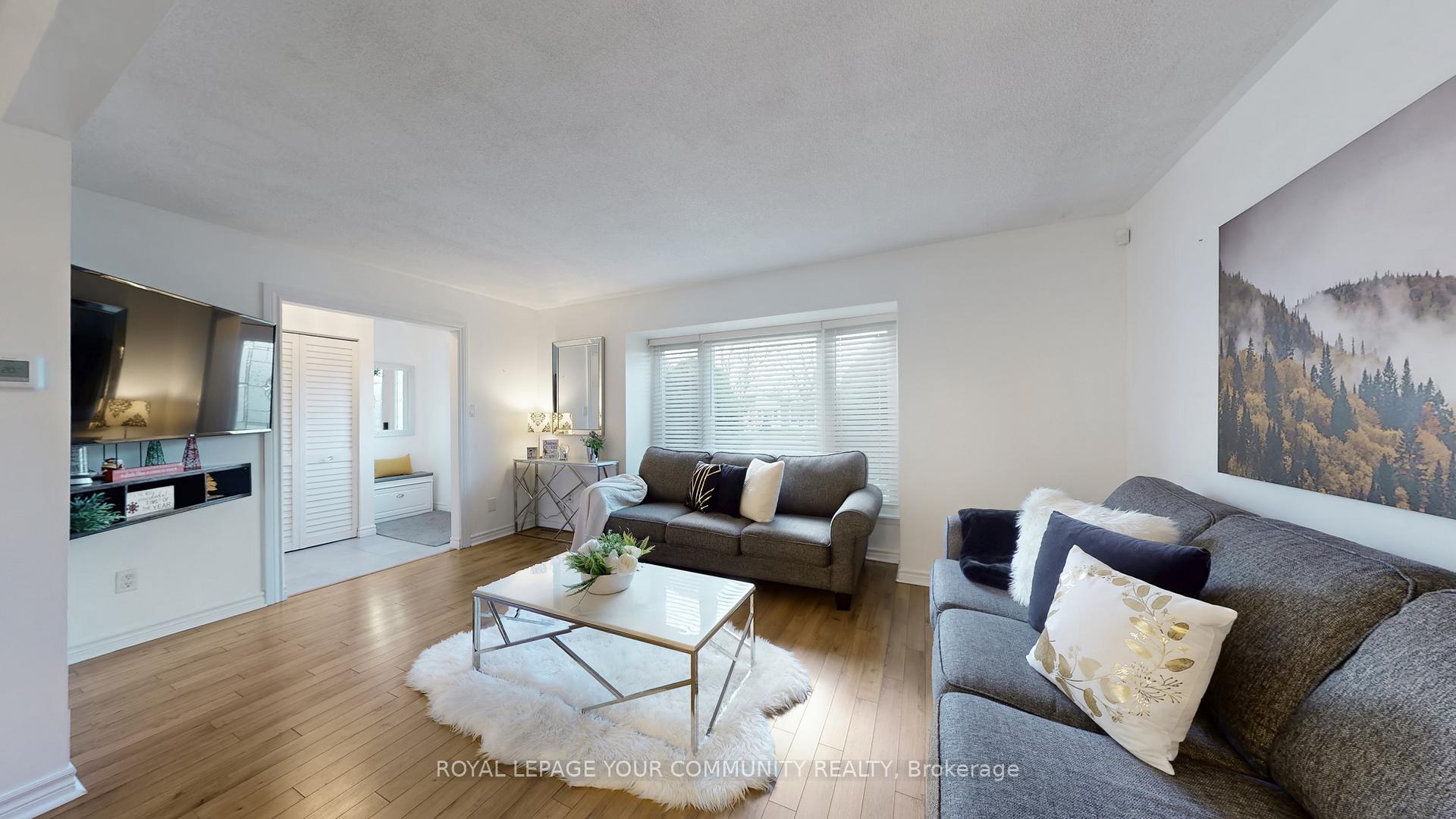 Photo 10 of 77 Goldcrest Road, Brampton, Northgate — HOMEH