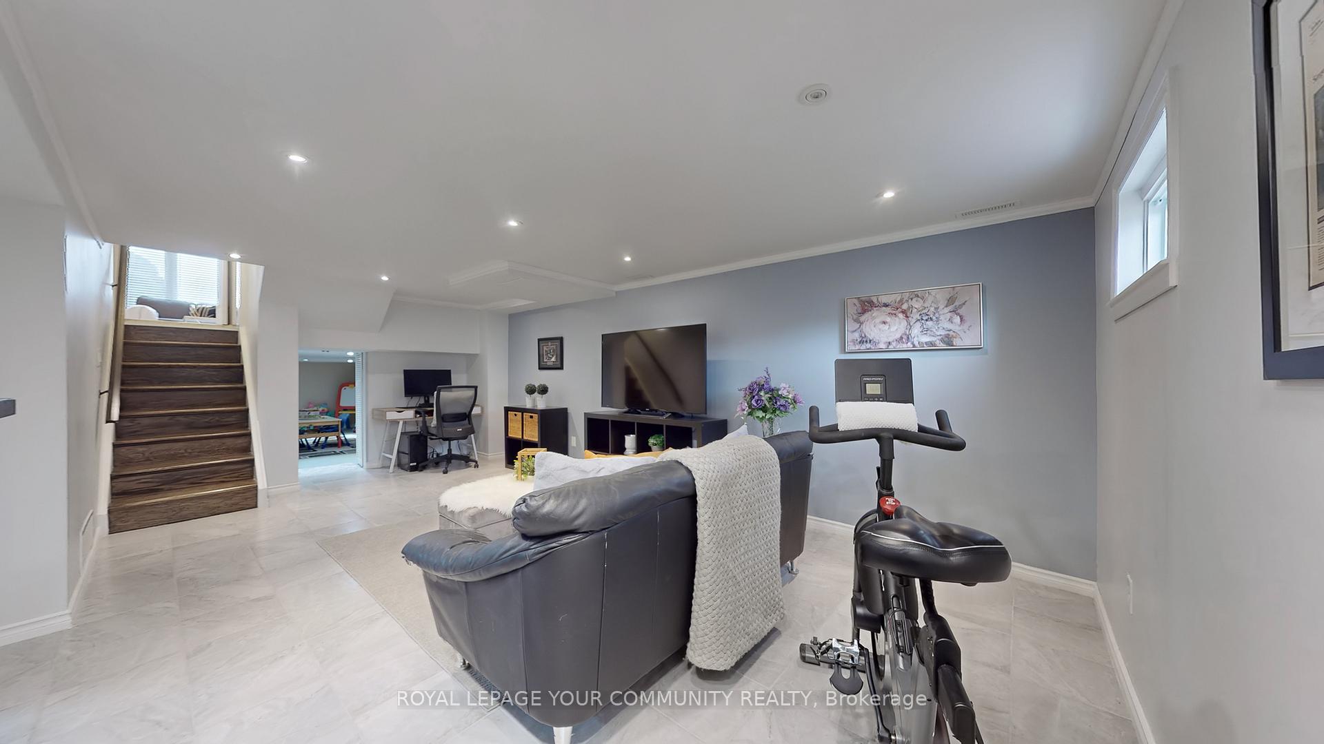 Photo 26 of 77 Goldcrest Road, Brampton, Northgate — HOMEH