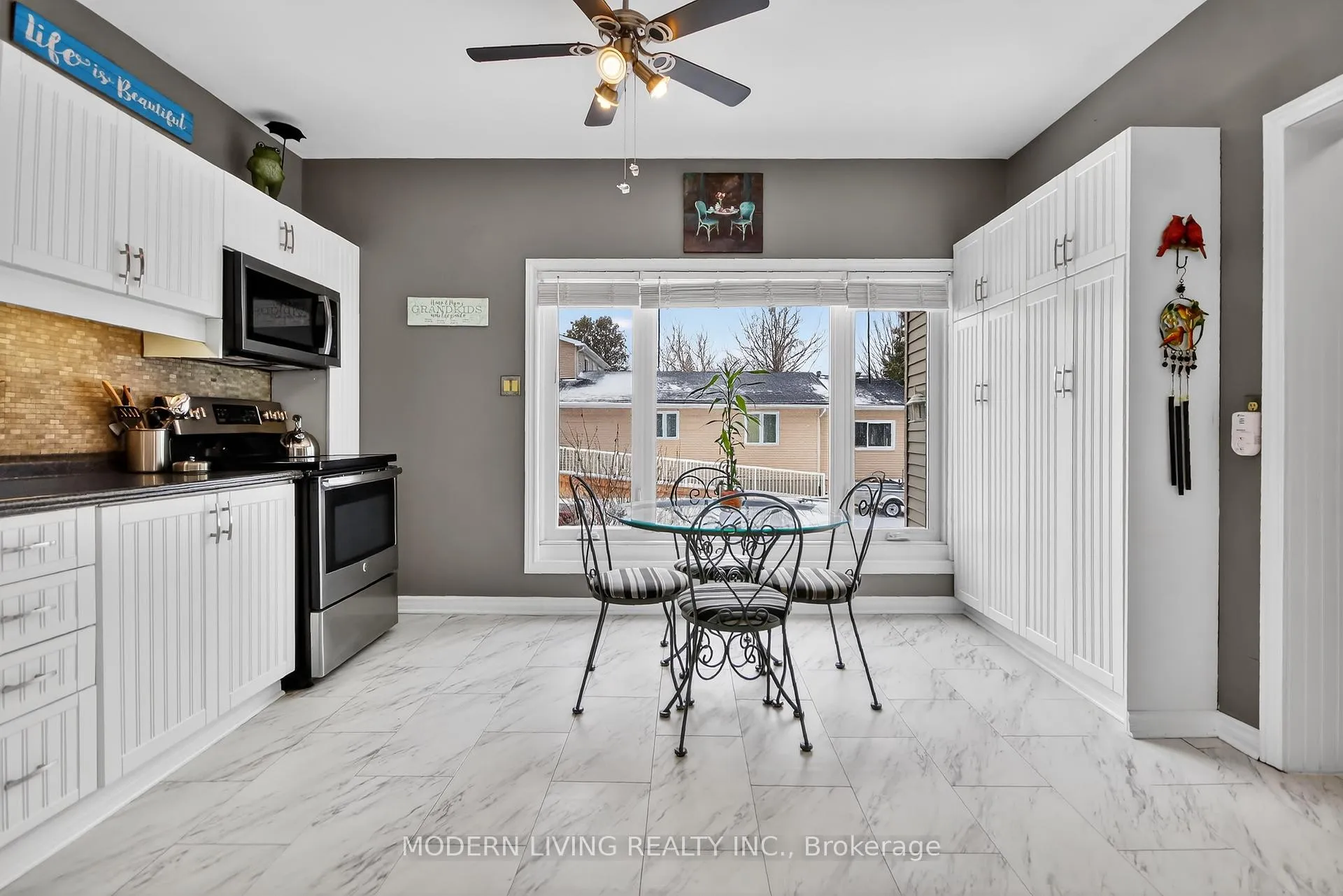 Photo 10 of 5979 Perth Street SE, Ottawa, Richmond — HOMEH