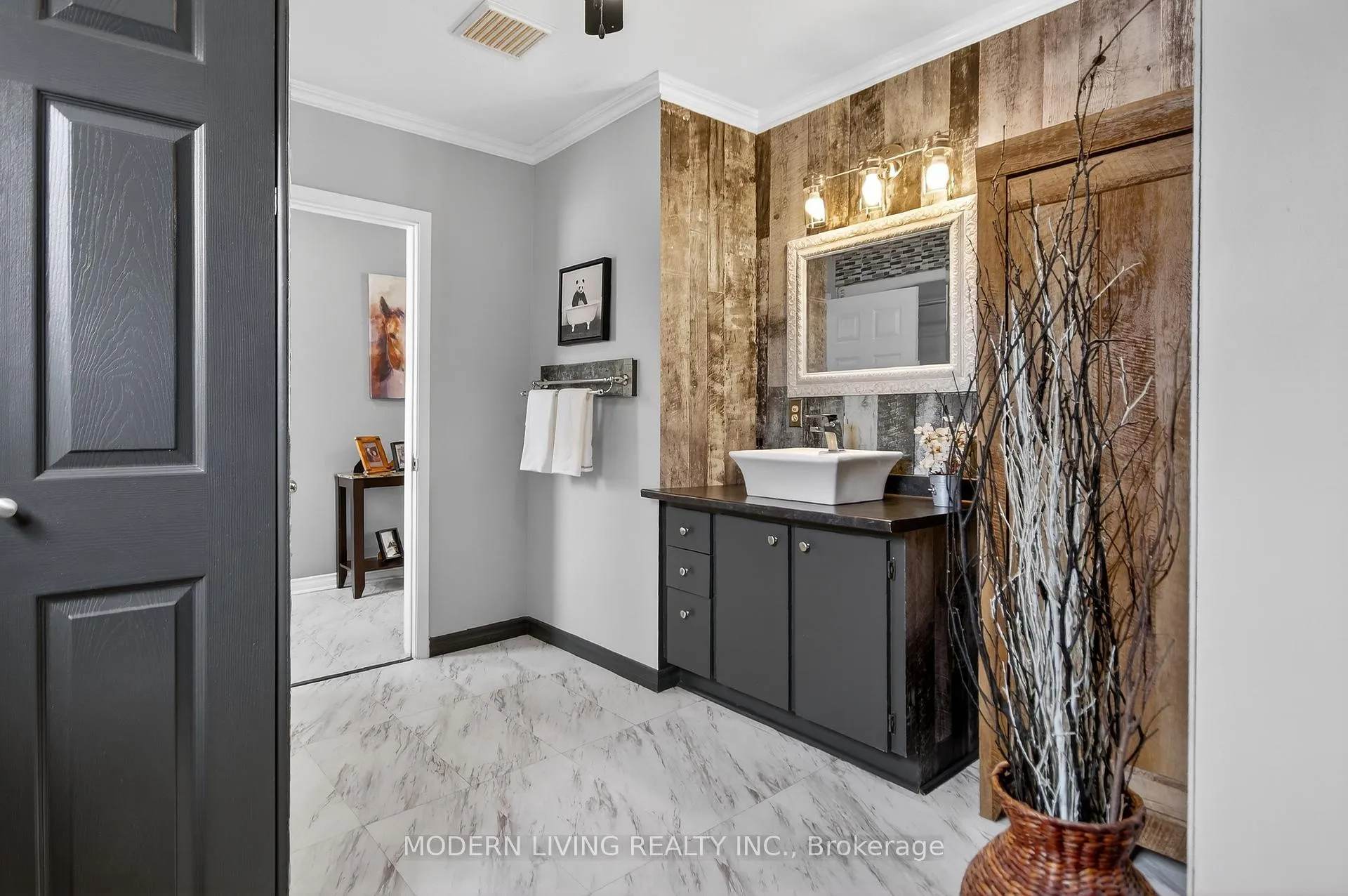 Photo 17 of 5979 Perth Street SE, Ottawa, Richmond — HOMEH