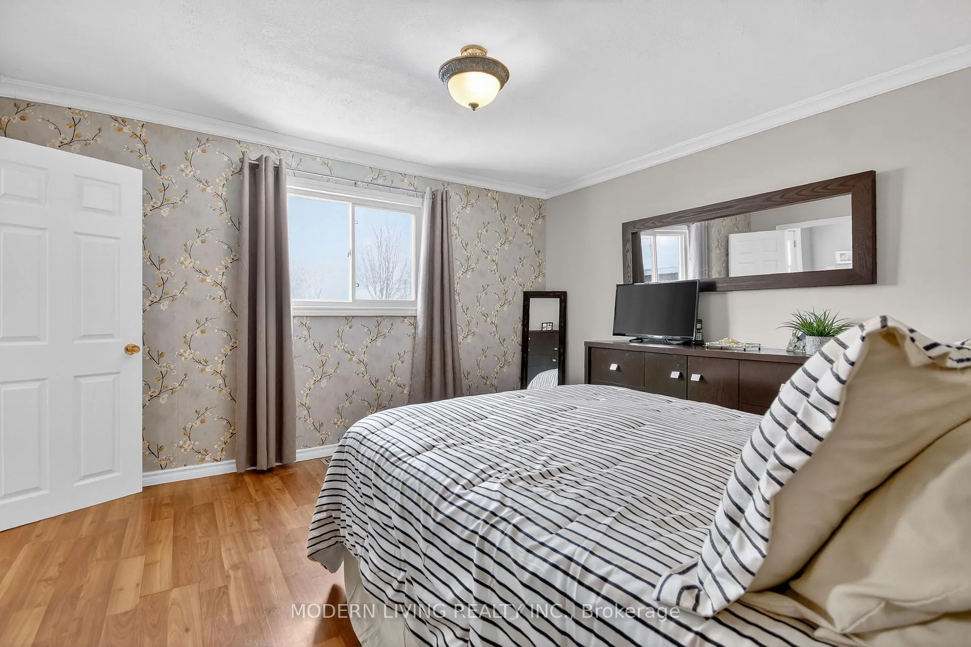 Photo 22 of 5979 Perth Street SE, Ottawa, Richmond — HOMEH