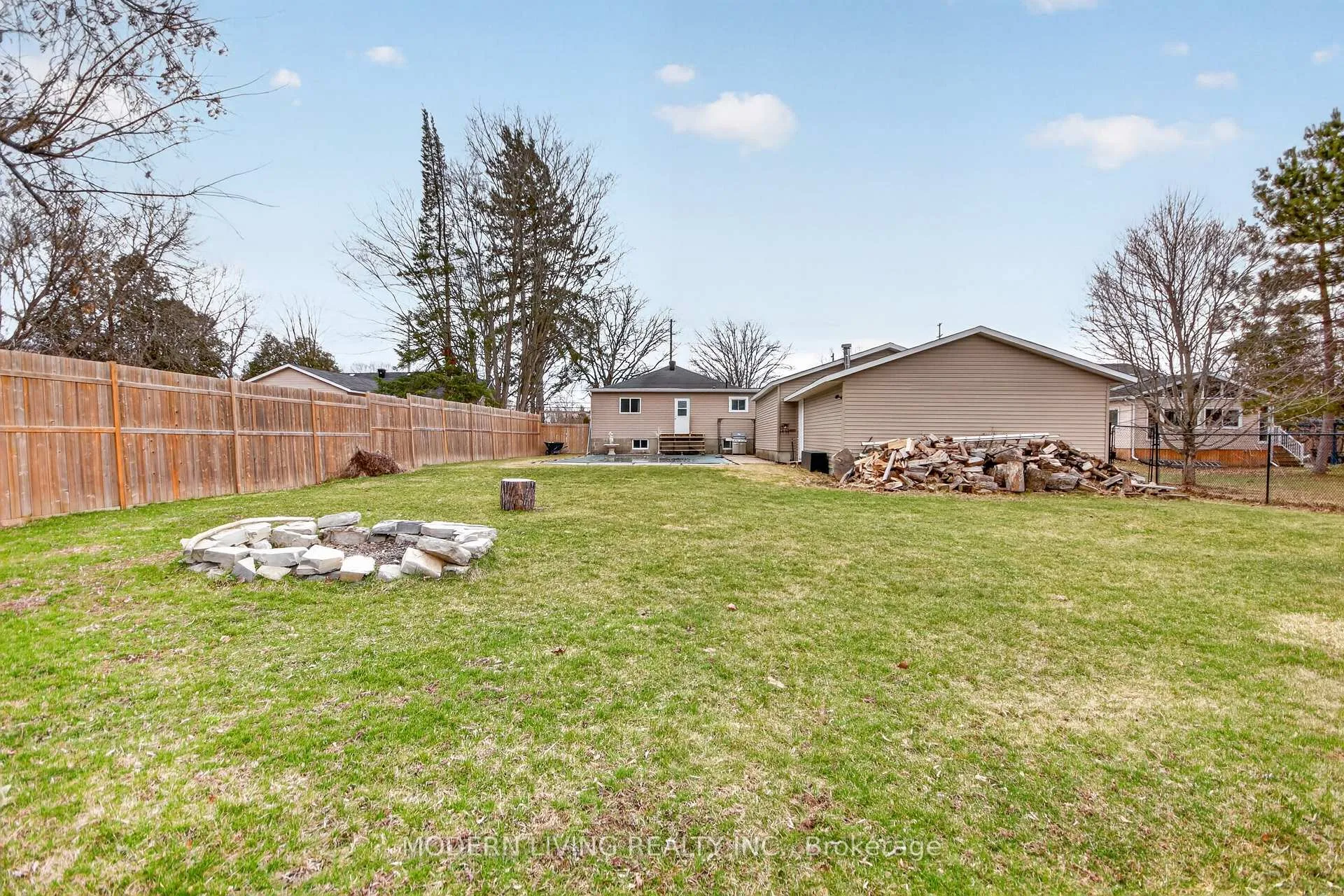 Photo 38 of 5979 Perth Street SE, Ottawa, Richmond — HOMEH