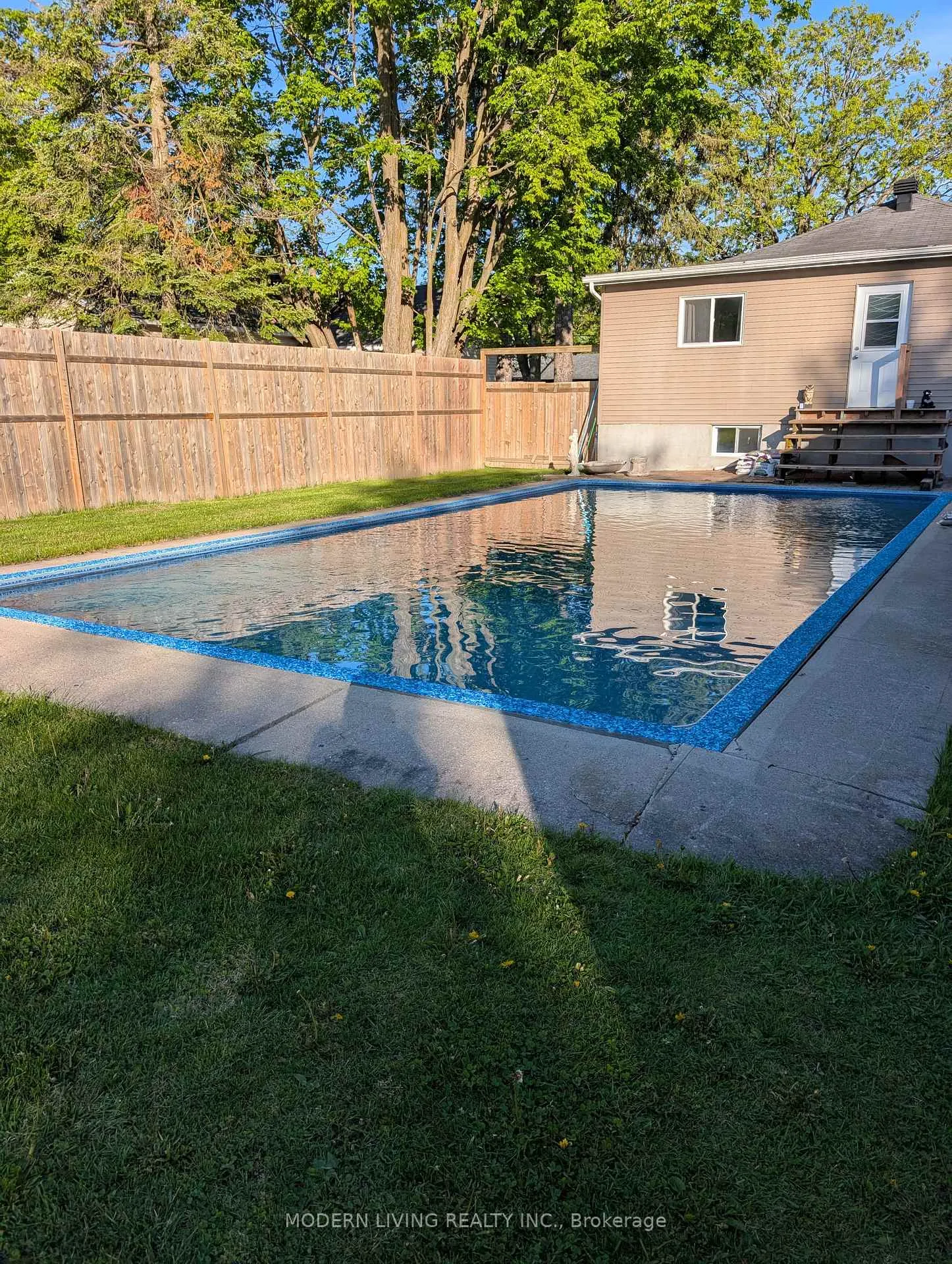 Photo 42 of 5979 Perth Street SE, Ottawa, Richmond — HOMEH